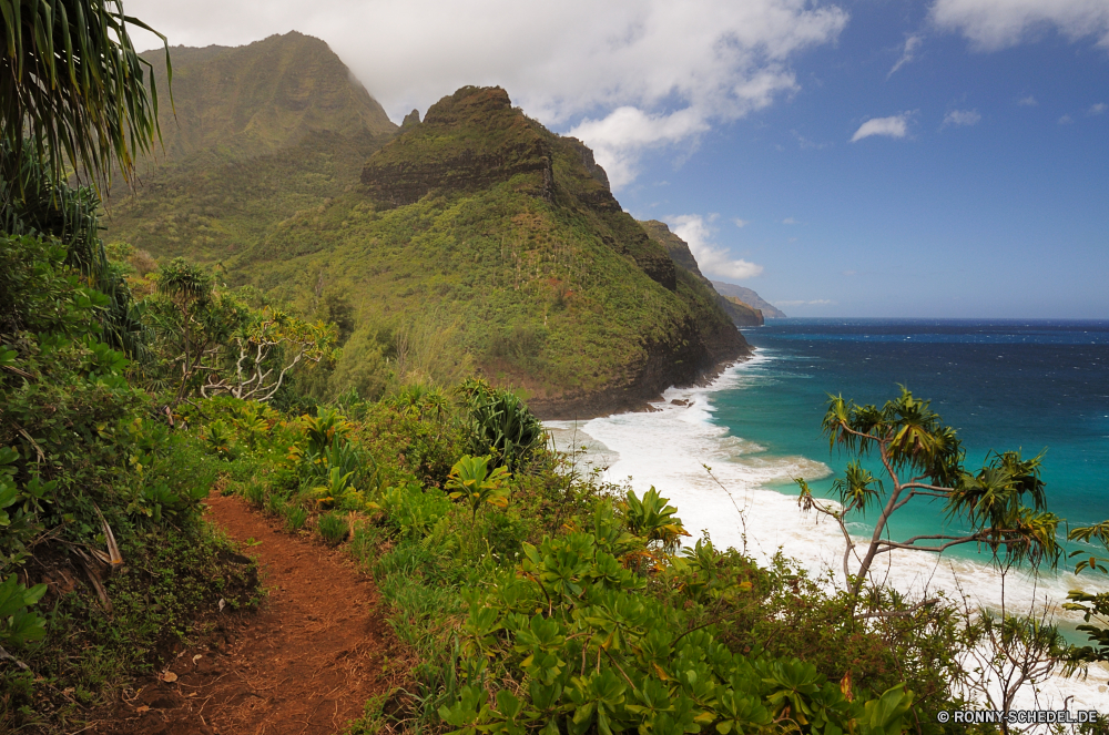 Kalalau Trail Vorgebirge natürliche Höhe geologische formation Wasser Landschaft Meer Küste Berg Ozean Baum Strand Reisen Klippe Küste Himmel Fels Insel Ufer Park Berge Urlaub landschaftlich Sommer Kap Tourismus Wald Sonne Bucht Fluss Hügel Urlaub See Wolke Felsen im freien Sand Stein Pflanze Bäume Küstenlinie nationalen Wolken felsigen im freien Welle Wellen Panorama Wildnis Szene sonnig Tropischer ruhige Landschaften Tag Knoll Pazifik seelandschaft Paradies Hochland klar woody plant Gras Palm Tourist am Meer Wetter Reflexion Szenerie Horizont Lagune Küste Spitze Stechginster horizontale friedliche Strauch Wahrzeichen Entwicklung des ländlichen Herbst promontory natural elevation geological formation water landscape sea coast mountain ocean tree beach travel cliff coastline sky rock island shore park mountains vacation scenic summer cape tourism forest sun bay river hill holiday lake cloud rocks outdoors sand stone plant trees shoreline national clouds rocky outdoor wave waves panorama wilderness scene sunny tropical tranquil scenics day knoll pacific seascape paradise highland clear woody plant grass palm tourist seaside weather reflection scenery horizon lagoon coastal peak gorse horizontal peaceful shrub landmark rural autumn