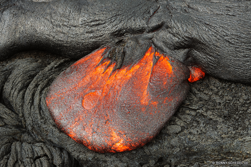 Lava Vulkan Berg natürliche Höhe geologische formation Schließen machen Orange Flamme Gestaltung Feuer Tätowierung schwarz Kürbis Auge heiß Wärme Dekoration Textur closeup im freien Gesicht Kunst Finger Fisch Wasser Essen Tier kreative Farbe natürliche Haut Licht Mode Muster Stil Braun gelb Meer bunte Augenbraue Kochen frisch Gemüse Brennen Winter Stein menschliche Dame Urlaub hell Sommer Grill volcano mountain natural elevation geological formation close make orange flame design fire tattoo black pumpkin eye hot heat decoration texture closeup outdoor face art finger fish water food animal creative color natural skin light fashion pattern style brown yellow sea colorful eyebrow cooking fresh vegetable burn winter stone human lady holiday bright summer barbecue