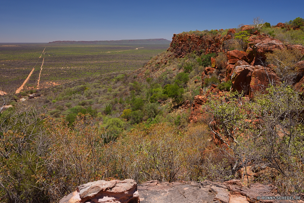 Waterberg Plateau Park Landschaft Baum Berg Wildnis Berge Himmel Park woody plant vascular plant Wüste Schlucht Pflanze Fels Strauch landschaftlich nationalen Knoll Hügel Wald Reisen im freien Tal Herbst Sommer Stein Gras Tourismus Szenerie Wolken Feld Fluss Kaktus Wolke Bäume Belaubung natürliche fallen Hügel Entwicklung des ländlichen im freien Landschaft Südwesten Wiese Wandern Land bunte Panorama Sand Wasser Sonne Frühling Saison Blatt Urlaub Hochland Bereich Land Bereich Wild Pflanzen Kraut friedliche Straße Klippe Aushöhlung Sandstein Kiefer Landwirtschaft Heide sonnig Felsen außerhalb Süden trocken Schlucht Spitze Licht Westen Zaun Orange Steinmauer Tourist Farbe Grand Abenteuer ruhige Wetter landscape tree mountain wilderness mountains sky park woody plant vascular plant desert canyon plant rock shrub scenic national knoll hill forest travel outdoors valley autumn summer stone grass tourism scenery clouds field river cactus cloud trees foliage natural fall hills rural outdoor countryside southwest meadow hiking land colorful panorama sand water sun spring season leaf vacation highland range country area wild plants herb peaceful road cliff erosion sandstone pine agriculture heath sunny rocks outside south dry ravine peak light west fence orange stone wall tourist color grand adventure tranquil weather