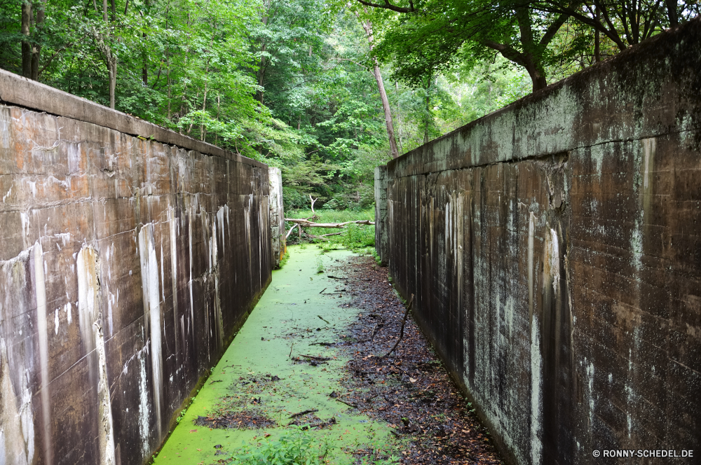 Cuyahoga National Park Mauer Fluss Landschaft Baum Wald Wasser Bäume Reisen Gras Stein Kanal Straße Brücke Park Entwicklung des ländlichen Szenerie Fels im freien Körper des Wassers im freien landschaftlich Sommer Himmel Stream Barrier Architektur Berg Pfad Zaun Land Tourismus Garten Gebäude alt Blatt Umgebung Berge fallen Wandern Herbst Struktur See Haus Stadt Geschichte Wasserfall Blätter Wild Frühling Landschaft natürliche Holz Urlaub Moos Obstruktion Antike Straße Dam Tal sonnig Hölzer England Hügel Ziel historischen friedliche Pflanze Wahrzeichen Sonnenlicht Farben klar Art und Weise Szene außerhalb historische Stadt Frieden Urlaub Meer wall river landscape tree forest water trees travel grass stone channel road bridge park rural scenery rock outdoors body of water outdoor scenic summer sky stream barrier architecture mountain path fence country tourism garden building old leaf environment mountains fall hiking autumn structure lake house city history waterfall leaves wild spring countryside natural wood vacation moss obstruction ancient street dam valley sunny woods england hill destination historic peaceful plant landmark sunlight colors clear way scene outside historical town peace holiday sea