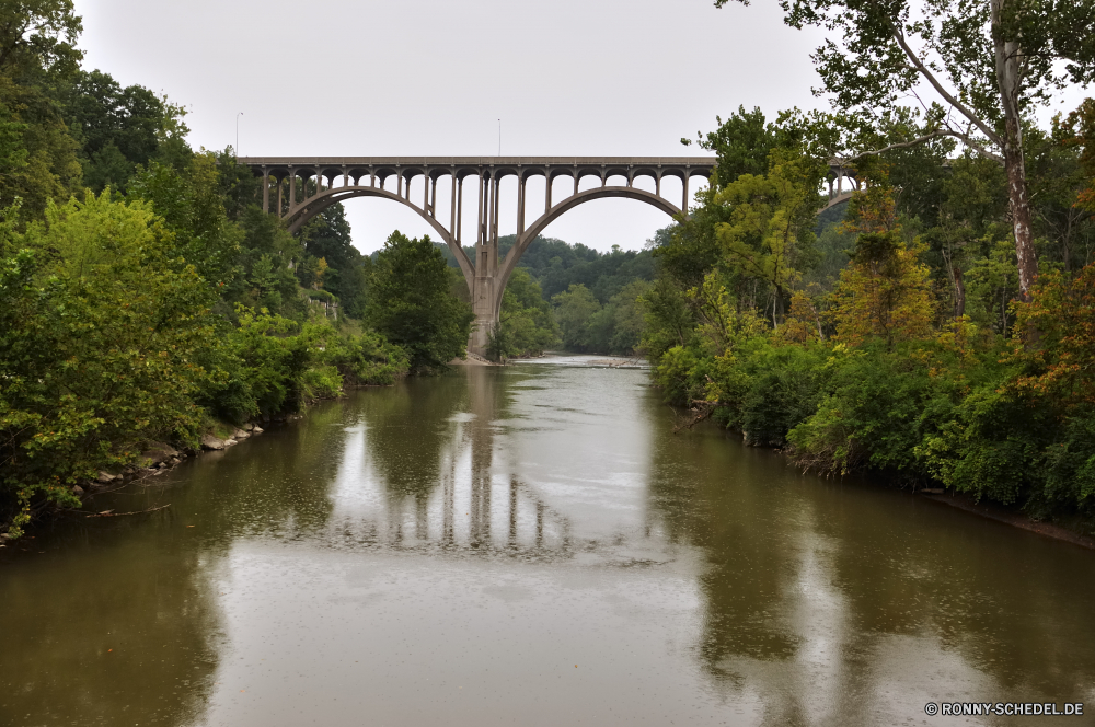 Cuyahoga National Park Brücke Struktur Viadukt Bogenbrücke aus Stahl Fluss Landschaft Wasser Himmel See Sommer Baum Reisen Wolken Berg Anlegestelle landschaftlich Bäume Sonne Wald Reflexion Berge Wolke Küste Stein im freien Tourismus ruhige Szenerie Meer Park Fels Stadt Küste Szene Unterstützung Horizont Sonnenuntergang Teich Architektur Entwicklung des ländlichen Hügel Tal Sonnenlicht Urlaub sonnig Gras Wahrzeichen Ozean idyllische Tag Strand Panorama Hölzer Felsen Ruhe Urlaub Gerät Stream Gebäude Frühling Urlaub Ufer Holz Insel Umgebung Straße Urban Autobahn Wolkengebilde Dämmerung Bucht im freien Denkmal 'Nabend Landschaft Wiese Turm natürliche Stahl klar niemand felsigen Tropischer Landschaften Panorama Wildnis bewölkt Palm friedliche Transport bridge structure viaduct steel arch bridge river landscape water sky lake summer tree travel clouds mountain pier scenic trees sun forest reflection mountains cloud coast stone outdoors tourism tranquil scenery sea park rock city coastline scene support horizon sunset pond architecture rural hill valley sunlight vacation sunny grass landmark ocean idyllic day beach panoramic woods rocks calm holiday device stream building spring vacations shore wood island environment road urban highway cloudscape dusk bay outdoor monument evening countryside meadow tower natural steel clear nobody rocky tropical scenics panorama wilderness cloudy palm peaceful transportation