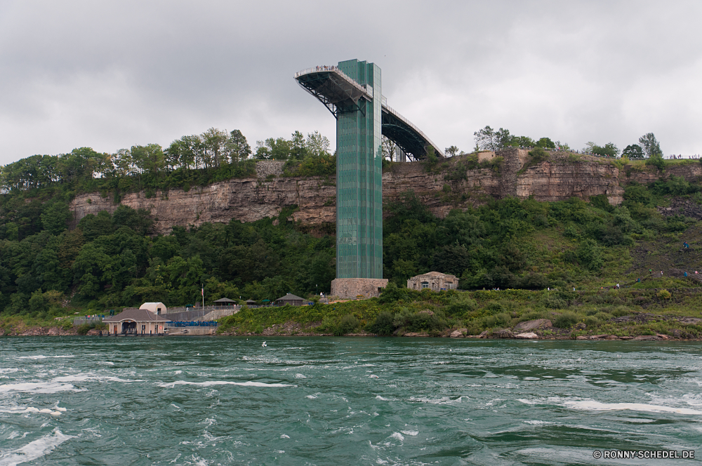 Niagara Falls Struktur Turm Wasser Himmel Fluss Leuchtfeuer Gebäude Landschaft Brücke Architektur Anlegestelle Reisen Meer Tourismus Insel Stadt Wolken Bootshaus Wahrzeichen Ozean Urban Unterstützung Baum Boot Sommer Schuppen Gerät Küste Kanal Szene See Bucht Ufer Urlaub Wolke alt im freien Haus Reflexion Schiff Strand Berg Tag Denkmal historischen Nebengebäude Körper des Wassers Skyline Stadtansicht Tourist Sonne Geschichte Bäume Fels sonnig Stein Resort Gras berühmte friedliche Mauer Entwicklung des ländlichen Hafen Küste Urlaub Kirche Entspannung exotische ruhige Horizont Park Sand Innenstadt Antike Wald Welle Hängebrücke im freien Attraktion Schloss Hauptstadt idyllische Paradies groß Urlaub Ziel Stadt Licht landschaftlich structure tower water sky river beacon building landscape bridge architecture pier travel sea tourism island city clouds boathouse landmark ocean urban support tree boat summer shed device coast channel scene lake bay shore vacation cloud old outdoors house reflection ship beach mountain day monument historic outbuilding body of water skyline cityscape tourist sun history trees rock sunny stone resort grass famous peaceful wall rural harbor coastline holiday church relaxation exotic tranquil horizon park sand downtown ancient forest wave suspension bridge outdoor attraction castle capital idyllic paradise tall vacations destination town light scenic