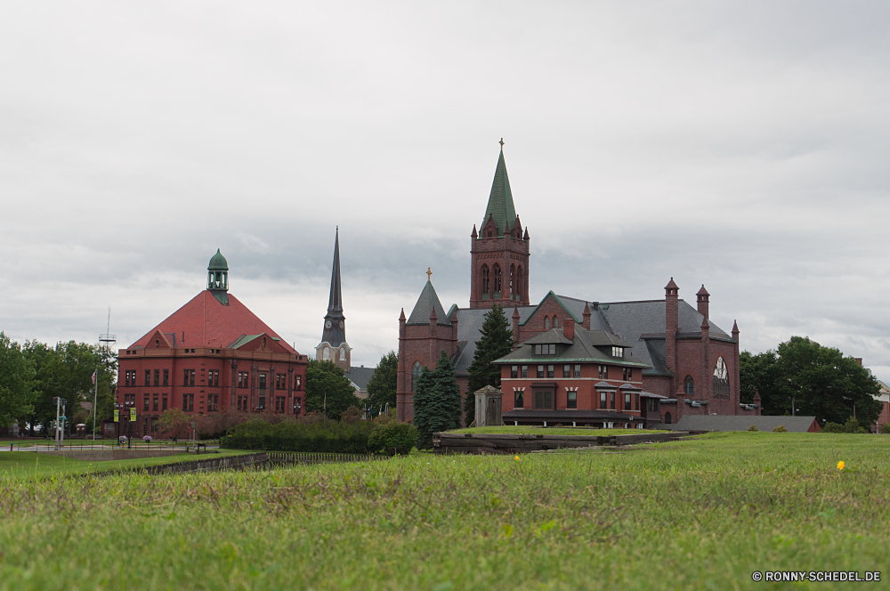 Fort Stanwix National Monument Palast Gebäude Architektur Kirche Himmel Residenz Geschichte alt Haus Tempel Reisen Turm Religion Kuppel Kathedrale Stadt Tourismus berühmte Wahrzeichen Schloss Kultur historischen Struktur Denkmal Stadt Backstein Kreuz Antike aussenansicht historische Orthodoxe Wohnung Dach Platz Platz Tourist traditionelle Museum Kloster St. Hauptstadt Gold Golden Tag Mauer Bau Stein Urban architektonische Baum St mittelalterliche Universität religiöse Fenster Zentrum heilig Straße Befestigung Gehäuse Kuppel Urlaub Basil Landschaft Reiseziele Wolke Sommer Fluss Gras Spiritualität Ziel Sonnenuntergang Basilikum-s gebaut Gott Brücke Gebäude Defensive Struktur Wasser Festung Detail Farbe bunte Fassade palace building architecture church sky residence history old house temple travel tower religion dome cathedral city tourism famous landmark castle culture historic structure monument town brick cross ancient exterior historical orthodox dwelling roof square place tourist traditional museum monastery saint capital gold golden day wall construction stone urban architectural tree st medieval university religious window center holy street fortification housing cupola vacation basil landscape destinations cloud summer river grass spirituality destination sunset basil s built god bridge buildings defensive structure water fortress detail color colorful facade