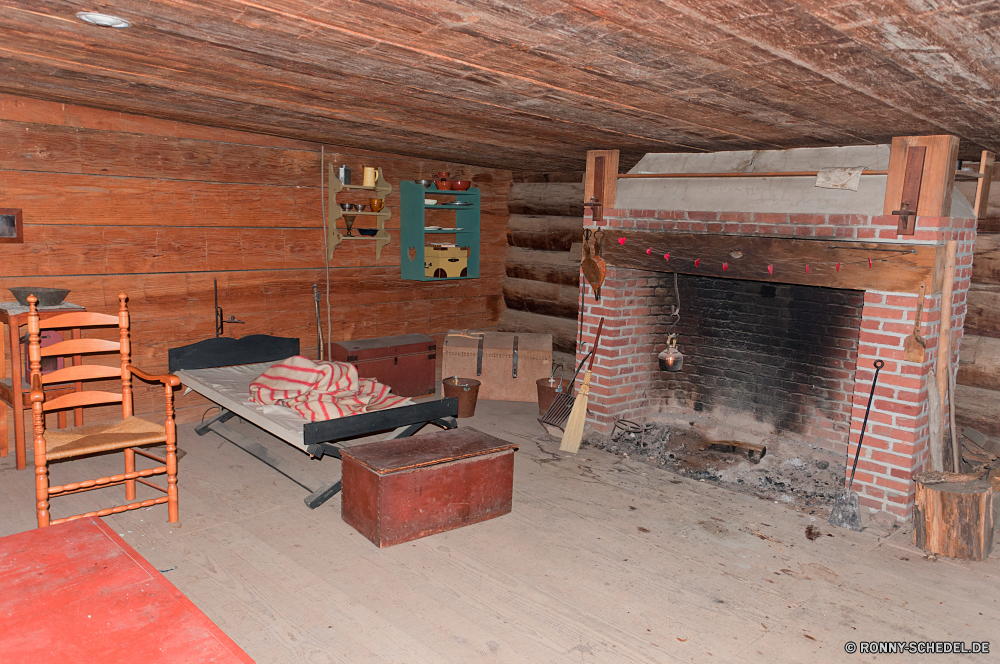 Fort Stanwix National Monument Untergeschoss Haus Gebäude Startseite Architektur Holz Mauer Backstein Struktur Garage alt Dach Lagerhaus Terrasse Bau aus Holz Fenster Himmel Innenraum Land Entwicklung des ländlichen historischen Bereich Zimmer Stock Residenz Wohn Bauernhof Immobilien Tabelle Gestaltung Tür Real Antike Hütte Stuhl Neu Möbel Tourismus Leben Stein traditionelle Dorf Build Luxus außerhalb Reisen Landschaft im freien Scheune Ferienhaus Wolken im freien Platz Baumaterial Strahl Landschaft Zentrum moderne unter Baum Industrie Windows Rustikale Beton Schuppen aussenansicht Innenseite Geschichte Sitz Bäume Dekor basement house building home architecture wood wall brick structure garage old roof warehouse patio construction wooden window sky interior country rural historic area room floor residence residential farm estate table design door real ancient hut chair new furniture tourism living stone traditional village build luxury outside travel countryside outdoors barn cottage clouds outdoor place building material beam landscape center modern under tree industry windows rustic concrete shed exterior inside history seat trees decor