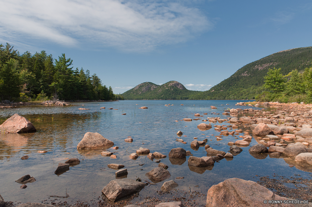 Acadia National Park Ufer Landschaft Meer Wasser Strand Ozean Küstenlinie am See Fels Reisen Küste Küste Berg Himmel Insel Felsen Stein Wellenbrecher Urlaub landschaftlich See Barrier Sonne Bucht Fluss am Meer Sommer im freien Sand Szene Berge Tourismus Vorgebirge seelandschaft Urlaub Baum Park Kap im freien natürliche Höhe Wolken Klippe Obstruktion Szenerie geologische formation Hügel Wolke Tag Wellen Welle sonnig ruhige Pazifik Wildnis Steine natürliche Tropischer Ruhe Entspannen Sie sich Sonnenuntergang felsigen Surf Bäume Paradies Wald Küste Reflexion Panorama Tourist Struktur Boot Frieden Wetter Umgebung Farbe Hochland Landschaften Stadt friedliche Horizont Erholung Körper des Wassers Gezeiten Angeln Stream Panorama Resort idyllische shore landscape sea water beach ocean shoreline lakeside rock travel coast coastline mountain sky island rocks stone breakwater vacation scenic lake barrier sun bay river seaside summer outdoor sand scene mountains tourism promontory seascape holiday tree park cape outdoors natural elevation clouds cliff obstruction scenery geological formation hill cloud day waves wave sunny tranquil pacific wilderness stones natural tropical calm relax sunset rocky surf trees paradise forest coastal reflection panorama tourist structure boat peace weather environment color highland scenics city peaceful horizon recreation body of water tide fishing stream panoramic resort idyllic