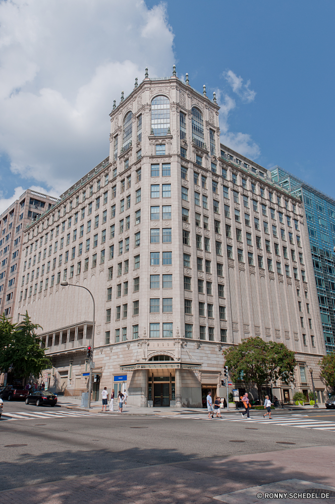 Washington DC Architektur Stadt Gebäude Universität Büro Turm Wolkenkratzer Fassade Reisen Urban Wahrzeichen Innenstadt Struktur Himmel Stadt Kirche aussenansicht Gebäude groß Straße Stadtansicht alt moderne Tourismus Fenster Kathedrale historischen Geschichte Landkreis hoch Glas Bau Zentrum Geschäftsviertel Neu historische Geschäft Stein Windows Antike Religion Unternehmen Kuppel Finanzen Haus architektonische Szene Platz finanzielle Wolkenkratzer Reflexion gebaut mittelalterliche Skyline Real Hauptstadt Denkmal berühmte Klassische Tourist Büros Halle England Mauer Tempel Flag Detail Metropolitan Städte Katholische Wolke Glocke Attraktion Licht Gestaltung Fluss Palast Nacht architecture city building university office tower skyscraper facade travel urban landmark downtown structure sky town church exterior buildings tall street cityscape old modern tourism window cathedral historic history district high glass construction center business district new historical business stone windows ancient religion corporate dome finance house architectural scene square financial skyscrapers reflection built medieval skyline real capital monument famous classic tourist offices hall england wall temple flag detail metropolitan cities catholic cloud bell attraction light design river palace night