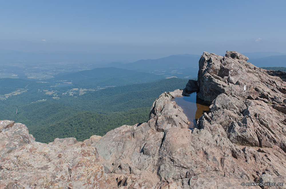 Shenandoah National Park Berg Landschaft Fels Berge Himmel Klippe geologische formation Linie Steigung Gletscher Spitze Schlucht Stein Reisen Aufstieg landschaftlich natürliche Höhe Schnee Tal nationalen Park Wolken Wandern im freien Felsen hoch Bereich Tourismus Vorgebirge Alp Hügel Wildnis im freien Alpen Fluss Wasser Schlucht Alpine felsigen Szenerie Sommer Baum Wald Geologie Landschaften Umgebung Wüste See Wanderung Urlaub natürliche Wolke Gras Klettern Süden Tourist natürliche depression Panorama Wahrzeichen Mount Mauer Winter Nach oben Sand Bäume Vulkan Klippen Klettern Szene niemand Grand Extreme Abenteuer Eis Sport Insel Farbe Urlaub Tag mountain landscape rock mountains sky cliff geological formation line slope glacier peak canyon stone travel ascent scenic natural elevation snow valley national park clouds hiking outdoor rocks high range tourism promontory alp hill wilderness outdoors alps river water ravine alpine rocky scenery summer tree forest geology scenics environment desert lake hike vacation natural cloud grass climbing south tourist natural depression panorama landmark mount wall winter top sand trees volcano cliffs climb scene nobody grand extreme adventure ice sport island color holiday day