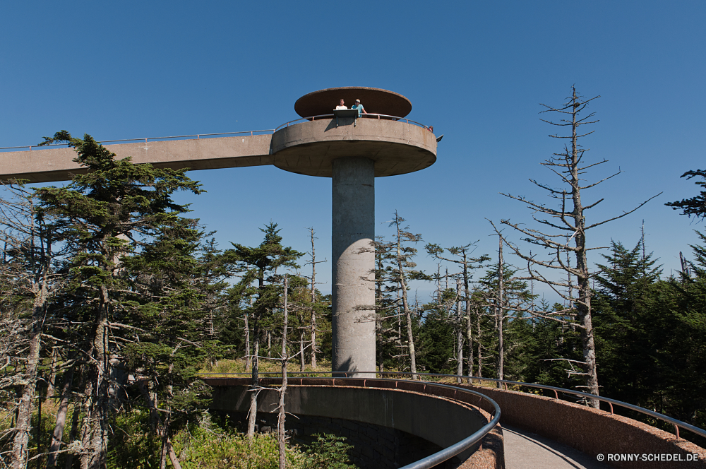 Great Smoky Mountains National Park Wasserturm Stausee Tank Schiff Himmel Architektur Turm Gebäude Container Stadt Wasser Leuchtturm Reisen Landschaft Glocke Park Wahrzeichen alt akustische Geräte Struktur im freien macht Haus Sicherheit Wolken Meer Ozean Licht im freien aussenansicht Strand Geschichte Spalte Leuchtfeuer Glocke-Côte Urban Wolke Stein Küste Brunnen Entwicklung des ländlichen Verkehr Küste Industrie Baum Straße Signalgeber hoch Navigation Tag Kühlturm außerhalb Stadtansicht Obdach Ufer berühmte Fluss Bäume Brücke Gerät Energie Denkmal Platz Stadt Kirche Straße Industrielle Sommer water tower reservoir tank vessel sky architecture tower building container city water lighthouse travel landscape bell park landmark old acoustic device structure outdoor power house safety clouds sea ocean light outdoors exterior beach history column beacon bell cote urban cloud stone coast fountain rural traffic coastline industry tree road signaling device high navigation day cooling tower outside cityscape shelter shore famous river trees bridge device energy monument place town church street industrial summer