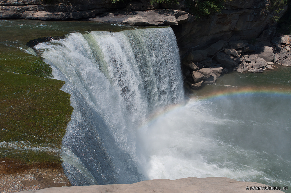 Cumberland Falls Dam Barrier Obstruktion Wasserfall Struktur Fluss Wasser Stream Fels Landschaft Stein Brunnen Kaskade Reisen Park Wald fallen fließende Umgebung Frühling Berg natürliche im freien Strömung landschaftlich fällt platsch Kanal Wild Felsen Creek Sommer fallen friedliche Szenerie Tourismus Körper des Wassers im freien nass Bewegung Wildnis Tropischer Baum Moos Drop frisch Wasserfälle Szene felsigen Kühl See Himmel ruhige glatte macht Meer Saison Reinigen Ozean Berge Ökologie Tag Eis üppige gelassene nationalen rasche Bäume gischt Strand Welle Frieden Klippe Urlaub Sand Küste Erholung Sonnenlicht Stromschnellen SWIFT Dschungel klar plantschen hoch Wandern Blatt Abenteuer Erhaltung Küste Wolken Entspannen Sie sich Ufer Katarakt Kristall Flüssigkeit sonnig Steine frische Luft Pflanze Belaubung Geschwindigkeit Ruhe entspannende Schnee dam barrier obstruction waterfall structure river water stream rock landscape stone fountain cascade travel park forest fall flowing environment spring mountain natural outdoor flow scenic falls splash channel wild rocks creek summer falling peaceful scenery tourism body of water outdoors wet motion wilderness tropical tree moss drop fresh waterfalls scene rocky cool lake sky tranquil smooth power sea season clean ocean mountains ecology day ice lush serene national rapid trees spray beach wave peace cliff vacation sand coast recreation sunlight rapids swift jungle clear splashing high hiking leaf adventure conservation coastline clouds relax shore cataract crystal fluid sunny stones freshness plant foliage speed calm relaxing snow