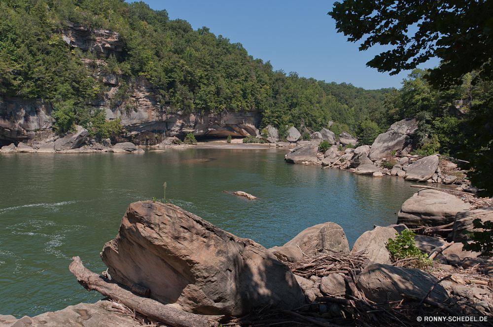 Cumberland Falls Wasser Ufer Landschaft Kanal am See Fluss Fels Berg Körper des Wassers Meer Küste Reisen Wald Ozean Strand geologische formation Klippe Küste Baum Stein Insel Berge See Felsen Sommer Wildnis Himmel Bucht Vorgebirge Tourismus im freien im freien Urlaub natürliche Höhe Park Wolke Becken landschaftlich Stream Szene Tourist Sonne Bäume Hügel natürliche depression Sand Küstenlinie ruhige Szenerie Wolken Urlaub Entspannen Sie sich Land Tag Barrier am Meer felsigen Umgebung seelandschaft Welle fließende Boot nationalen Lagune Türkis klar Wild Landschaften Frühling Steine natürliche Tropischer Resort friedliche Reflexion Spitze Dam sonnig Palm Schlucht Strömung Ruhe Wetter Herbst Gebäude Surf Teich Erhaltung Entspannung Paradies Reise exotische Sonnenlicht water shore landscape channel lakeside river rock mountain body of water sea coast travel forest ocean beach geological formation cliff coastline tree stone island mountains lake rocks summer wilderness sky bay promontory tourism outdoors outdoor vacation natural elevation park cloud basin scenic stream scene tourist sun trees hill natural depression sand shoreline tranquil scenery clouds holiday relax land day barrier seaside rocky environment seascape wave flowing boat national lagoon turquoise clear wild scenics spring stones natural tropical resort peaceful reflection peak dam sunny palm ravine flow calm weather autumn building surf pond conservation relaxation paradise journey exotic sunlight