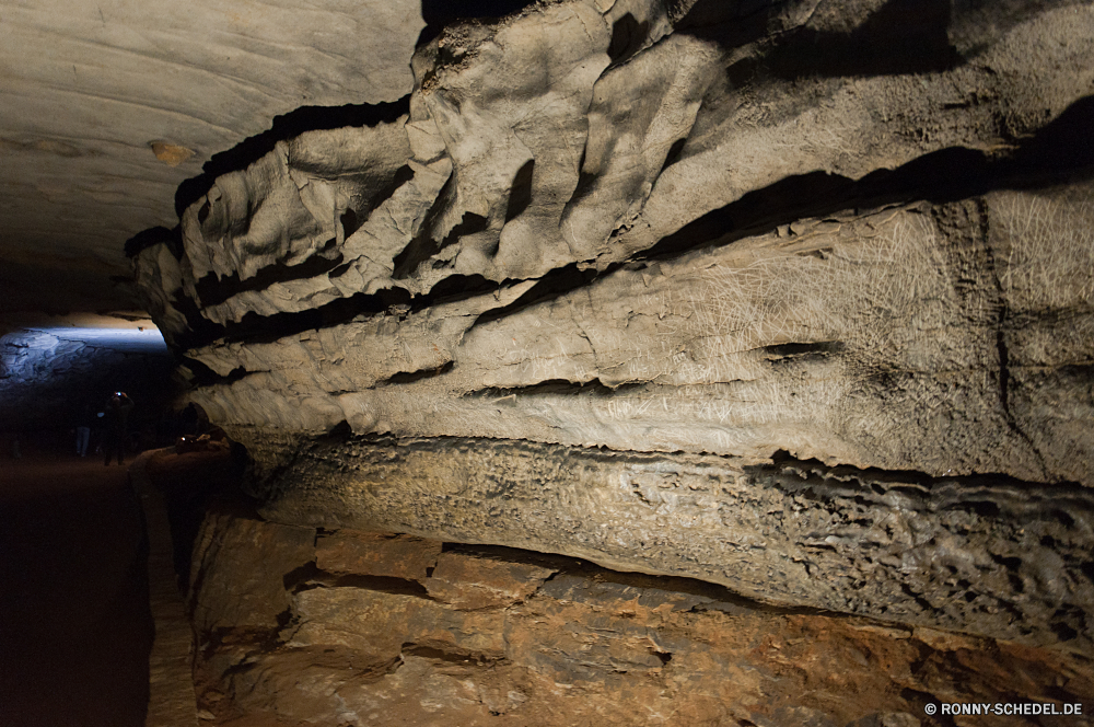 Mammoth Cave National Park Höhle geologische formation Fels Stein Sand Landschaft Schlucht Textur Wüste Geologie Mauer Klippe natürliche Sandstein alt Berg Baum Muster Rau Felsen Oberfläche Park Reisen nationalen texturierte Erde Tourismus Boden Berge Material landschaftlich trocken Himmel Aushöhlung Hügel Verwittert Braun Struktur Grunge Wildnis Farbe im freien Holz Orange Bildung geknackt Umgebung zu knacken Düne Rinde schmutzig Formationen Arid Hügel Wolken gelb dunkel Tal Szenerie Urlaub geologische Antike Tag Steine Strand Tapete im freien Land Licht Wasser Wild Wald Südwesten niemand Wolke felsigen Schichten Sommer Bereich Pflanze Hintergründe Wirkung Detail cave geological formation rock stone sand landscape canyon texture desert geology wall cliff natural sandstone old mountain tree pattern rough rocks surface park travel national textured earth tourism soil mountains material scenic dry sky erosion hill weathered brown structure grunge wilderness color outdoors wood orange formation cracked environment crack dune bark dirty formations arid hills clouds yellow dark valley scenery vacation geologic ancient day stones beach wallpaper outdoor land light water wild forest southwest nobody cloud rocky layers summer area plant backgrounds effect detail