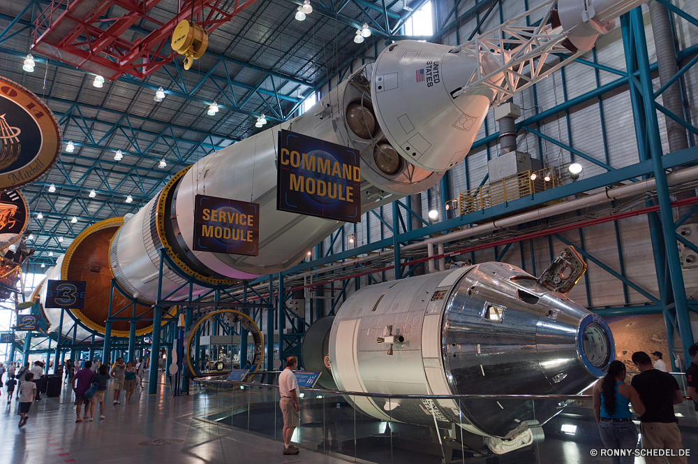 Kennedy Space Center Flugzeug Propeller Fahrzeug Mechanismus Flugzeug Flugzeug Transport Verkehr Rotor Militärfahrzeug airplane propeller Luft main rotor キ102 Luftfahrt Gerät Flug Jet Industrie Technologie Handwerk fliegen Motor Flughafen Reisen macht Industrielle Geschäft Krieg Flügel Pilot Stahl Himmel militärische fliegen Schiff rotating mechanism Beschleuniger Landung Geschwindigkeit Space shuttle Maschine Öl Metall Fracht Kriegsschiff Tragfläche Spule Schraube Bahnhof Fabrik wissenschaftliche Instrumente Start-und Landebahn Tank Raumschiff Schiff Vermittlung Energie Hubschrauber Fluggesellschaft Schiene Armee Produktion Kraftstoffpumpe Gas u-Boot Flugzeugträger Verkehrsflugzeug Instrument Start Cockpit Urlaub Kraft Rohr Ausrüstung Arbeit Flugplatz Waffe Luft-und Raumfahrt Abreise Zug Rotorblatt Versorgung Speicher Bau Satellit moderne alt Gebäude Turbine Eisenbahn Pumpe Lieferung chemische Rakete schwere Kontrolle Ingenieurwesen Pflanze Boot Tourismus mechanisches Gerät Meer aircraft propeller vehicle mechanism airplane plane transportation transport rotor military vehicle airplane propeller air main rotor warplane aviation device flight jet industry technology craft fly engine airport travel power industrial business war wing pilot steel sky military flying ship rotating mechanism accelerator landing speed space shuttle machine oil metal cargo warship airfoil bobbin screw station factory scientific instrument runway tank spacecraft vessel conveyance energy helicopter airline rail army production fuel gas submarine aircraft carrier airliner instrument takeoff cockpit vacation force pipe equipment work airfield weapon aerospace departure train rotor blade supply storage construction satellite modern old building turbine railway pump delivery chemical missile heavy control engineering plant boat tourism mechanical device sea