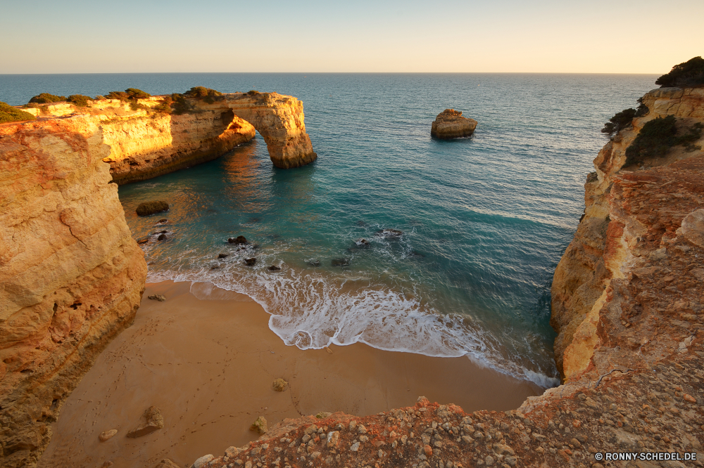  Ozean Strand Meer Sand Wasser Küste Fels Küste Reisen Körper des Wassers Landschaft Ufer Himmel Urlaub Stein Welle Wellenbrecher Tourismus Insel Sommer seelandschaft Wellen Sonne Barrier Felsen Bucht Klippe am Meer Urlaub Schiff Wolken landschaftlich Szene Küstenlinie Surf Gezeiten Obstruktion Tropischer Sonnenuntergang felsigen Horizont sonnig Boden Szenerie klar Wolke natürliche im freien Struktur Entspannen Sie sich Küste Pazifik im freien friedliche Türkis Schiff Sonnenlicht Erde Paradies geologische formation Sturm Wetter Wrack Schiffswrack Resort Steine idyllische Erholung Kante Anlegestelle Tag Wind Entspannung Tourist Umgebung Berg Klippen Schaum Süden Hügel Ziel Frieden Handwerk ruhige Reflexion Baum Landschaften platsch warm ocean beach sea sand water coast rock coastline travel body of water landscape shore sky vacation stone wave breakwater tourism island summer seascape waves sun barrier rocks bay cliff seaside holiday ship clouds scenic scene shoreline surf tide obstruction tropical sunset rocky horizon sunny soil scenery clear cloud natural outdoor structure relax coastal pacific outdoors peaceful turquoise vessel sunlight earth paradise geological formation storm weather wreck shipwreck resort stones idyllic recreation edge pier day wind relaxation tourist environment mountain cliffs foam south hill destination peace craft tranquil reflection tree scenics splash warm