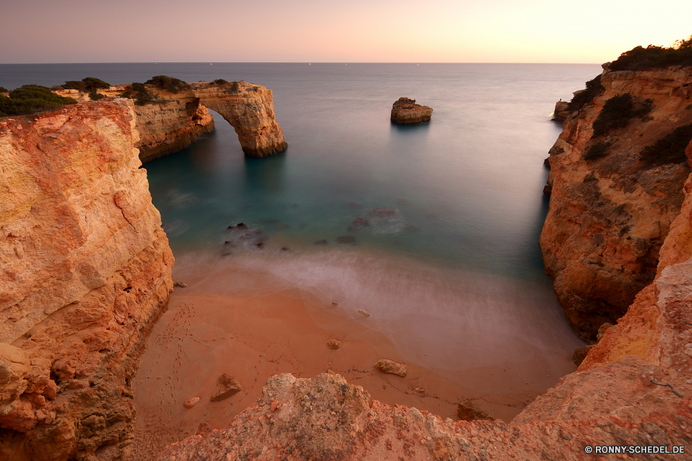  Sand Strand Ozean Meer Wasser Fels Küste Landschaft Schiff Reisen Boden Urlaub Ufer Himmel Küste Schiff Erde Sommer Tourismus Stein Felsen Wellen Sonne landschaftlich Schiffswrack seelandschaft Wrack Welle Insel Urlaub Bucht Szenerie Sonnenuntergang Klippe Wolken Handwerk Horizont im freien Szene Tropischer geologische formation Gezeiten Vorgebirge natürliche am Meer friedliche felsigen sonnig Tourist Entspannen Sie sich im freien Paradies Umgebung natürliche Höhe Wolke nationalen Surf Berg Küstenlinie Schlucht Körper des Wassers Wind Park Küste klar Steine Sonnenaufgang Sonnenlicht Aushöhlung Sandstein Reflexion idyllische Fahrzeug Sonnenschein Resort Ziel Boot ruhige Bildung Türkis Süden Wüste Ruhe Höhle Wetter Wahrzeichen Wellenbrecher Tag Orange Struktur Berge See Farbe nass sand beach ocean sea water rock coast landscape ship travel soil vacation shore sky coastline vessel earth summer tourism stone rocks waves sun scenic shipwreck seascape wreck wave island holiday bay scenery sunset cliff clouds craft horizon outdoor scene tropical geological formation tide promontory natural seaside peaceful rocky sunny tourist relax outdoors paradise environment natural elevation cloud national surf mountain shoreline canyon body of water wind park coastal clear stones sunrise sunlight erosion sandstone reflection idyllic vehicle sunshine resort destination boat tranquil formation turquoise south desert calm cave weather landmark breakwater day orange structure mountains lake color wet