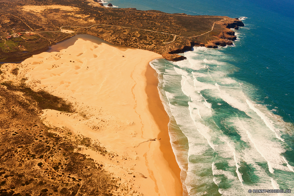  Strand Sand Ozean Meer Küste Wasser Landschaft Reisen Urlaub Sommer Insel Bucht Ufer Küste Boden Himmel Sonne Fels Tropischer Welle landschaftlich Urlaub Paradies Tourismus Wellen Klippe Küstenlinie Erde sonnig Düne Szenerie seelandschaft Ziel Baum im freien Berg Horizont Erholung am Meer klar warm Stein Entspannen Sie sich Berge Wolke exotische Surf im freien Felsen felsigen Entspannung Park Hügel Palm Sandbank Körper des Wassers ruhige Panorama Urlaub Szene natürliche Türkis Lagune Freizeit Ruhe Tourist Küste Pazifik Wolken Resort Stadt Meeresküste Landschaften Schwimmen idyllische natürliche Höhe entspannende geologische formation Bar Landschaften Traum romantische Riff Reiseziele Süden Kap friedliche Barrier Wahrzeichen Grat Tag beach sand ocean sea coast water landscape travel vacation summer island bay shore coastline soil sky sun rock tropical wave scenic holiday paradise tourism waves cliff shoreline earth sunny dune scenery seascape destination tree outdoor mountain horizon recreation seaside clear warm stone relax mountains cloud exotic surf outdoors rocks rocky relaxation park hill palm sandbar body of water tranquil panorama vacations scene natural turquoise lagoon leisure calm tourist coastal pacific clouds resort city seashore landscapes swim idyllic natural elevation relaxing geological formation bar scenics dream romantic reef destinations south cape peaceful barrier landmark ridge day