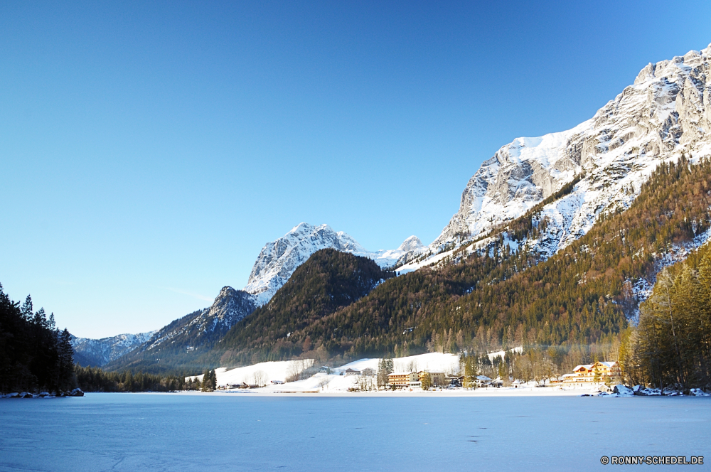 Hintersee Gletscher Berg Schnee Berge Landschaft Spitze Bereich Eis Himmel Winter Alpen Reisen hoch landschaftlich Fels See Alpine Tourismus Wolke Wasser Urlaub Ski Wandern kalt im freien Szenerie im freien Steigung Park Baum Wolken geologische formation Umgebung Alp schneebedeckt nationalen natürliche Wald Nach oben Wildnis Stein Bäume Hügel sonnig Bergsteigen Gipfeltreffen Höhe Ozean Wandern Tal Resort natürliche Höhe Klippe Arktis Urlaub Sport Dolomiten Spitzen Holz Grat Sommer Fluss Hochland Skifahren Trek Swiss Klettern Klettern Wanderung übergeben abgedeckt felsigen Kristall Szene Extreme Panorama Sonne Tag eisig Hügel majestätisch Erhaltung Wetter Linie Ruhe Gras Becken glacier mountain snow mountains landscape peak range ice sky winter alps travel high scenic rock lake alpine tourism cloud water vacation ski hiking cold outdoors scenery outdoor slope park tree clouds geological formation environment alp snowy national natural forest top wilderness stone trees hill sunny mountaineering summit altitude ocean trekking valley resort natural elevation cliff arctic holiday sport dolomites peaks wood ridge summer river highland skiing trek swiss climb climbing hike pass covered rocky crystal scene extreme panorama sun day icy hills majestic conservation weather line calm grass basin