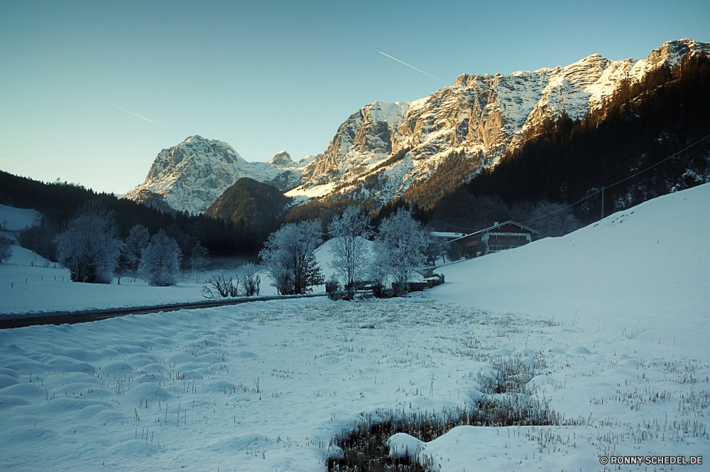 Berchtesgadener Land Berg Landschaft Schnee Berge Bereich Gletscher See Wasser Himmel Wald Spitze Reisen Eis geologische formation Winter Fluss Alp Schiff im freien nationalen Szenerie Wolken Fels hoch Umgebung im freien Park Baum Tourismus Reflexion Wolke Wildnis Bäume Schiff Tal Wrack Becken natürliche Höhe Ozean Ruhe Klippe landschaftlich Urlaub kalt Sommer natürliche depression Hügel natürliche Schiffswrack Panorama Landschaften Handwerk Stein Horizont Hügel Szene Felsen sonnig Sonnenaufgang Gras ruhige klar Landschaften Erhaltung bewölkt Höhe Alpen Entwicklung des ländlichen Kiefer Meer felsigen Arktis Ökologie Sonne Grat Sonnenuntergang Hochland Steigung Wetter Tag Wild schneebedeckt Strand Ufer majestätisch Tourist Teich Spiegel gelassene Nach oben friedliche Ski Frühling Sonnenlicht mountain landscape snow mountains range glacier lake water sky forest peak travel ice geological formation winter river alp ship outdoors national scenery clouds rock high environment outdoor park tree tourism reflection cloud wilderness trees vessel valley wreck basin natural elevation ocean calm cliff scenic vacation cold summer natural depression hill natural shipwreck panorama landscapes craft stone horizon hills scene rocks sunny sunrise grass tranquil clear scenics conservation cloudy altitude alps rural pine sea rocky arctic ecology sun ridge sunset highland slope weather day wild snowy beach shore majestic tourist pond mirror serene top peaceful ski spring sunlight