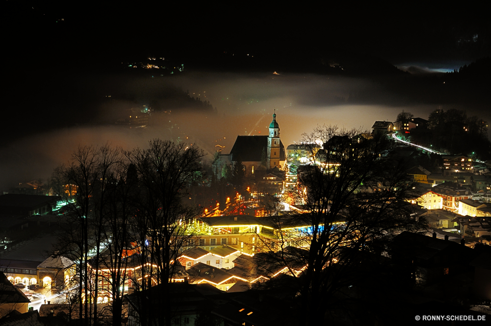 Berchtesgaden Palast Gebäude Architektur Schrein Stadt Nacht Schloss Turm Reisen Ort der Anbetung Tempel Kirche Struktur Wahrzeichen Fluss Tourismus Geschichte Himmel alt Stadt Stadtansicht Kathedrale berühmte Befestigung Religion historischen Skyline Urban Tourist Hauptstadt Licht Kultur Sonnenuntergang Brücke Kuppel Gebäude Defensive Struktur Denkmal Szene Innenstadt historische Stein Landschaft Zentrum Dämmerung Ziel Geschäft Antike Platz Wolkenkratzer Erbe beleuchtete groß Haus aussenansicht Straße Wasser Büro Bau Lichter traditionelle Besichtigungen Hügel 'Nabend dunkel Dach Türme Landkreis Panorama Winter religiöse Gold Platz Reflexion Sterne landschaftlich Kunst St Mauer St. mittelalterliche glauben Attraktion Wolken Residenz Backstein Urlaub Farbe Bäume moderne palace building architecture shrine city night castle tower travel place of worship temple church structure landmark river tourism history sky old town cityscape cathedral famous fortification religion historic skyline urban tourist capital light culture sunset bridge dome buildings defensive structure monument scene downtown historical stone landscape center dusk destination business ancient place skyscraper heritage illuminated tall house exterior street water office construction lights traditional sightseeing hill evening dark roof towers district panorama winter religious gold square reflection star scenic art st wall saint medieval faith attraction clouds residence brick vacation color trees modern