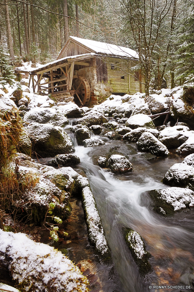 Gollinger Wasserfall Fluss Schnee Landschaft Wasser Stream Mauer Wald Berg Fels Stein Wasserfall Baum Wetter Bäume Umgebung im freien Wild Creek fallen fließende Felsen Bewegung Park Wildnis Berge landschaftlich Reisen Strömung im freien friedliche kalt Kaskade Winter natürliche fallen Frühling nass platsch Moos Sommer Eis Belaubung Saison Steine Reinigen Herbst Tourismus fällt gelassene nationalen glatte Pflanze Ökologie Tag frisch Szenerie Blatt Szene See Struktur Wasserfälle Holz frische Luft Kühl plantschen Entwicklung des ländlichen Gebäude Frieden ruhige Flüsse felsigen Sonne Land Blätter Hölzer entspannende Drop Erholung rasche klar üppige Wandern Garten Brücke Erhaltung Gewächshaus Ruhe Schlucht sonnig alt Himmel idyllische Licht Geschwindigkeit Fabrik Gras river snow landscape water stream wall forest mountain rock stone waterfall tree weather trees environment outdoor wild creek fall flowing rocks motion park wilderness mountains scenic travel flow outdoors peaceful cold cascade winter natural falling spring wet splash moss summer ice foliage season stones clean autumn tourism falls serene national smooth plant ecology day fresh scenery leaf scene lake structure waterfalls wood freshness cool splashing rural building peace tranquil rivers rocky sun country leaves woods relaxing drop recreation rapid clear lush hiking garden bridge conservation greenhouse calm ravine sunny old sky idyllic light speed factory grass