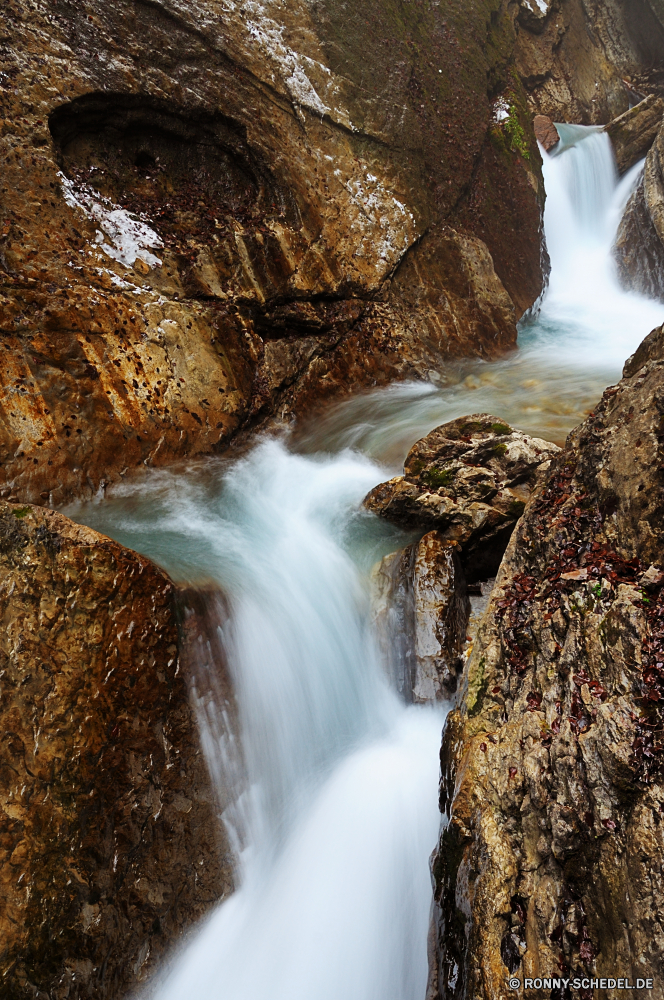 Wimbachklamm Schlucht Wasserfall Schlucht Fluss Stream Wasser Fels Tal Landschaft Stein Kaskade Wald Strömung Dam Felsen fließende Bewegung Umgebung fallen natürliche depression Park Berg fällt Moos Creek Reisen Barrier im freien Frühling im freien Wild natürliche friedliche nass fallen Wildnis Szenerie platsch Baum landschaftlich Obstruktion Steine Sommer glatte Körper des Wassers Kanal felsigen geologische formation frisch Wasserfälle Klippe gelassene Kühl Tourismus nationalen Vorgebirge Reinigen frische Luft Berge rasche Szene Struktur ruhige Abenteuer Blatt Ökologie Geschwindigkeit verschwommen Erhaltung reine Flüsse Drop plantschen natürliche Höhe Kaskaden Stromschnellen Wandern klar Harmonie Wanderung erfrischende Ozean SWIFT Bäume Pflanze Landschaften Gras Meer niemand Belaubung See Herbst Land macht Reinheit Ruhe Frieden Erholung Belichtung Flüssigkeit Saison Farbe Strand Flüssigkeit kalt sonnig üppige Ausführen Hölzer Küste Weichzeichnen erfrischend Küste Sonnenlicht Tag Entwicklung des ländlichen Himmel canyon waterfall ravine river stream water rock valley landscape stone cascade forest flow dam rocks flowing motion environment fall natural depression park mountain falls moss creek travel barrier outdoors spring outdoor wild natural peaceful wet falling wilderness scenery splash tree scenic obstruction stones summer smooth body of water channel rocky geological formation fresh waterfalls cliff serene cool tourism national promontory clean freshness mountains rapid scene structure tranquil adventure leaf ecology speed blurred conservation pure rivers drop splashing natural elevation cascades rapids hiking clear harmony hike refreshing ocean swift trees plant scenics grass sea nobody foliage lake autumn country power purity calm peace recreation exposure liquid season color beach fluid cold sunny lush running woods coastline blur refreshment coast sunlight day rural sky