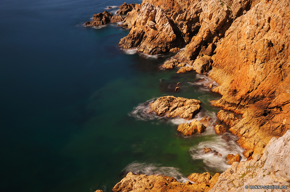 Bretagne Ozean Meer Küste Wasser Strand Landschaft Fels Küste Sonne Reisen Felsen Ufer Insel Klippe Urlaub Himmel Sommer Welle Bucht seelandschaft Tourismus geologische formation Küstenlinie Körper des Wassers felsigen Stein landschaftlich Sonnenuntergang Berg Wolken im freien Urlaub Sand Szenerie See Wellen Szene Vorgebirge Kap Baum Surf Horizont natürliche Höhe Wolke im freien Pazifik Tropischer Reflexion Paradies Sonnenaufgang sonnig am Meer Entspannen Sie sich Tag Türkis Gezeiten Küste Sonnenlicht Umgebung Urlaub friedliche Tourist ruhige Wetter natürliche Licht Schlucht Leuchtfeuer Resort Ziel Sterne Land Baumstumpf Ruhe Farbe Meeresküste idyllische Himmelskörper Park Schlucht Tal Gras klar Sturm ruhig Landschaften Klima Turm Hügel Marine Struktur ocean sea coast water beach landscape rock coastline sun travel rocks shore island cliff vacation sky summer wave bay seascape tourism geological formation shoreline body of water rocky stone scenic sunset mountain clouds outdoors holiday sand scenery lake waves scene promontory cape tree surf horizon natural elevation cloud outdoor pacific tropical reflection paradise sunrise sunny seaside relax day turquoise tide coastal sunlight environment vacations peaceful tourist tranquil weather natural light canyon beacon resort destination star land snag calm color seashore idyllic celestial body park ravine valley grass clear storm quiet scenics climate tower hill marine structure