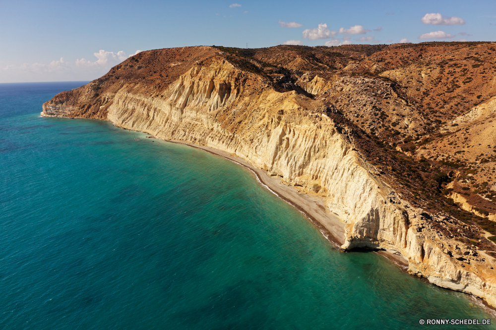  geologische formation Vorgebirge natürliche Höhe Strand Meer Landschaft Ozean Küste Klippe Wasser Bucht Fels Himmel Reisen Küste Berg Sand Ufer Insel landschaftlich Tourismus Urlaub Höhle Sommer Welle Wellen Wolken Szene Szenerie Felsen felsigen Stein seelandschaft Horizont Sonne Urlaub am Meer im freien Hügel Berge Paradies sonnig Surf Tag Ziel Wolke Kap im freien Türkis ruhige Fluss Baum Klippen natürliche See Tropischer Entspannen Sie sich Küste Sonnenlicht Resort Küstenlinie Wetter Land Landschaften Körper des Wassers Tourist Umgebung Pazifik Steine Sonnenuntergang Gezeiten Wald idyllische Farbe klar Süden Stadt Wahrzeichen Gras geological formation promontory natural elevation beach sea landscape ocean coast cliff water bay rock sky travel coastline mountain sand shore island scenic tourism vacation cave summer wave waves clouds scene scenery rocks rocky stone seascape horizon sun holiday seaside outdoors hill mountains paradise sunny surf day destination cloud cape outdoor turquoise tranquil river tree cliffs natural lake tropical relax coastal sunlight resort shoreline weather land scenics body of water tourist environment pacific stones sunset tide forest idyllic color clear south city landmark grass