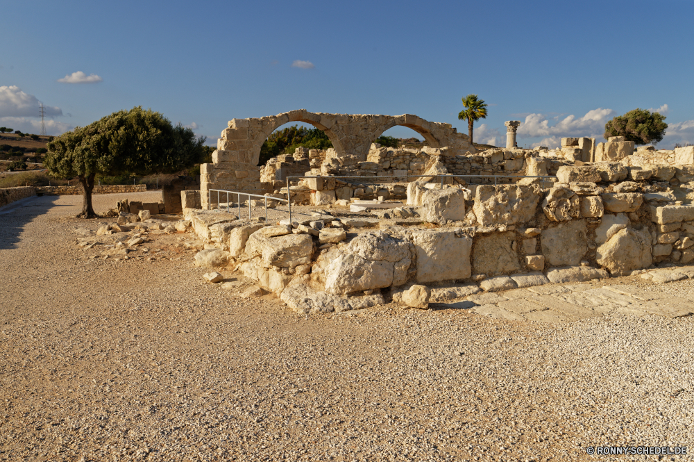  Grab Stein Antike Festung Geschichte Architektur alt Tourismus Reisen Ruine Himmel Ruine Gebäude Wahrzeichen Mauer Ringwall historischen Wüste Tourist Tempel Sand historische Archäologie Backstein Fels berühmte Kultur Landschaft Denkmal Schloss Antik Bau Berg Baumaterial Turkei Vergangenheit im freien Hügel Urlaub Zivilisation Stadt Stadt Turm mittelalterliche Haus Dorf Steine Struktur Sommer Festung Roman in der Nähe Park ruiniert landschaftlich Erbe Felsen Platz traditionelle Pyramide nationalen Museum architektonische Tal groß Süden Osten Berge Szenerie Besuchen Sie Schlucht Reiseziele Reise Kirche aussenansicht Fluss Meer Befestigung grave stone ancient fortress history architecture old tourism travel ruins sky ruin building landmark wall rampart historic desert tourist temple sand historical archeology brick rock famous culture landscape monument castle antique construction mountain building material turkey past outdoors hill vacation civilization city town tower medieval house village stones structure summer fort roman near park ruined scenic heritage rocks place traditional pyramid national museum architectural valley great south east mountains scenery visit canyon destinations journey church exterior river sea fortification