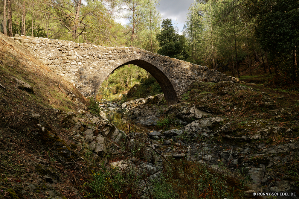  Viadukt Brücke Struktur Landschaft Reisen Stein Berg Fluss Himmel Szenerie Baum landschaftlich Wald Wasser Fels Tourismus Megalith Architektur Hügel Park im freien Straße Bäume Sommer alt Gedenkstätte Berge See Gras Tal natürliche Felsen Antike Wolken Geschichte Wolke Gebäude nationalen Meer historischen Bogen Schlucht Urlaub historische Küste Wildnis Entwicklung des ländlichen Klippe Bewuchs Mauer Süden Denkmal im freien Insel Landschaft Wahrzeichen Sonne Land Wild Tag Zaun Wüste Steinmauer Stadt Ozean friedliche Flora Szene Hügel sonnig Panorama Pfad Ziel Umgebung Tourist Herbst viaduct bridge structure landscape travel stone mountain river sky scenery tree scenic forest water rock tourism megalith architecture hill park outdoors road trees summer old memorial mountains lake grass valley natural rocks ancient clouds history cloud building national sea historic arch canyon vacation historical coast wilderness rural cliff vegetation wall south monument outdoor island countryside landmark sun country wild day fence desert stone wall city ocean peaceful flora scene hills sunny panorama path destination environment tourist autumn