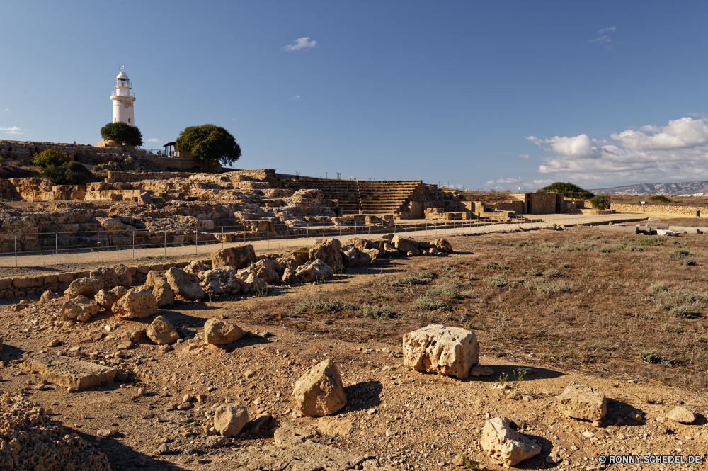  Labyrinth Landschaft Himmel Fels Sand Steinmauer Knoll Zaun Wüste Stein Berg Reisen Wolken Barrier Berge Szenerie Strand Tourismus Park Baum Felsen Ringwall landschaftlich Struktur nationalen Feld alt Bäume Obstruktion Urlaub Mauer Sommer Hügel Antike Wasser Land Ruine Tal Entwicklung des ländlichen Land natürliche Meer Architektur Schlucht Küste trocken Insel Ozean im freien Ufer Umgebung Sonne Klippe Wolke leere Küste Sonnenaufgang historischen Geschichte Fluss Aushöhlung Sandstein Felder Kultur Tourist Wildnis Haus heiß im freien Wetter Straße Horizont Sonnenuntergang Bauernhof Wald Hügel am Meer Backstein dramatische Reise Sonnenschein See Landschaft Gebäude Tag Landwirtschaft Saison maze landscape sky rock sand stone wall knoll fence desert stone mountain travel clouds barrier mountains scenery beach tourism park tree rocks rampart scenic structure national field old trees obstruction vacation wall summer hill ancient water land ruin valley rural country natural sea architecture canyon coast dry island ocean outdoor shore environment sun cliff cloud empty coastline sunrise historic history river erosion sandstone fields culture tourist wilderness house hot outdoors weather road horizon sunset farm forest hills seaside brick dramatic journey sunshine lake countryside building day agriculture season