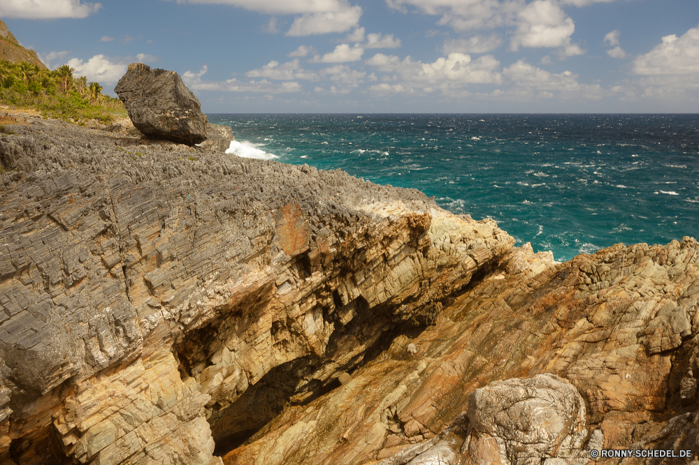 La Boca Del Diablo Ozean Wellenbrecher Meer Strand Barrier Wasser Küste Klippe Fels Obstruktion Landschaft Ufer Himmel Küste Reisen Sand Wellen Felsen Stein Urlaub Sommer Welle Insel Struktur seelandschaft Küstenlinie Tourismus Horizont Bucht landschaftlich am Meer geologische formation Sonne Körper des Wassers Urlaub felsigen Surf Szenerie Tropischer Gezeiten Wolken Szene Wolke Küste Steine Kap im freien Pazifik friedliche im freien Sonnenuntergang Entspannen Sie sich Berg Paradies Ziel Resort sonnig natürliche Ruhe Sonnenlicht Türkis Umgebung Hügel ruhige Sturm klar idyllische Wind Stadt Wetter Reflexion gischt Entspannung Baum Erholung Farbe Urlaub Sonnenaufgang platsch Tourist Seeküste Klippen Frühling Lagune sandigen Schiff Landschaften Freizeit 'Nabend See hell Tag ocean breakwater sea beach barrier water coast cliff rock obstruction landscape shore sky coastline travel sand waves rocks stone vacation summer wave island structure seascape shoreline tourism horizon bay scenic seaside geological formation sun body of water holiday rocky surf scenery tropical tide clouds scene cloud coastal stones cape outdoors pacific peaceful outdoor sunset relax mountain paradise destination resort sunny natural calm sunlight turquoise environment hill tranquil storm clear idyllic wind city weather reflection spray relaxation tree recreation color vacations sunrise splash tourist seacoast cliffs spring lagoon sandy ship scenics leisure evening lake bright day