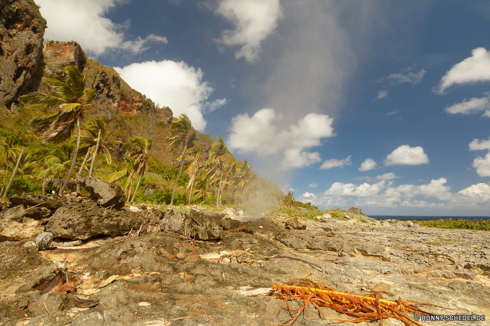 La Boca Del Diablo Landschaft Berg Himmel Knoll Fels landschaftlich Berge Wüste Reisen Park Tourismus Schlucht Baum im freien Sand Hügel Felsen Wolken Stein im freien Szenerie nationalen trocken Klippe Urlaub Tal Wolke Sommer Wildnis Wasser Fluss Pflanze Hochland Meer Steigung Aushöhlung Geologie Land Strand natürliche Insel Gras Wandern Landschaften Panorama Tourist Umgebung Spitze Entwicklung des ländlichen Bereich Herbst Abenteuer vascular plant Licht Straße Wahrzeichen Aufstieg Sandstein felsigen Tag Wald Wetter Sonnenuntergang Arid Westen Szene sonnig Amaranth Klima Ziel Pflanzen Kaktus Küste karge Südwesten Boden Bildung Hügel außerhalb bewölkt Sonnenaufgang Erde Kraut Horizont Ufer Ozean landscape mountain sky knoll rock scenic mountains desert travel park tourism canyon tree outdoors sand hill rocks clouds stone outdoor scenery national dry cliff vacation valley cloud summer wilderness water river plant highland sea slope erosion geology land beach natural island grass hiking scenics panorama tourist environment peak rural range autumn adventure vascular plant light road landmark ascent sandstone rocky day forest weather sunset arid west scene sunny amaranth climate destination plants cactus coast barren southwest soil formation hills outside cloudy sunrise earth herb horizon shore ocean