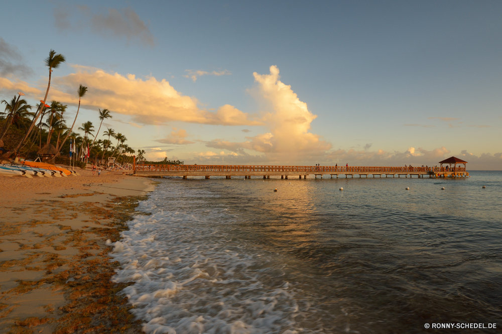 Bayahibe Playa Dominicus Anlegestelle Unterstützung Gerät Wasser Meer Himmel Reisen Strand Ozean Wolken Landschaft Sonnenuntergang Küste Sand Sonne Tourismus Sommer Wellen Fluss Urlaub See Insel Ufer am Wasser Wolke Urlaub Reflexion Horizont Küste Ruhe Tropischer Küstenlinie Baum Entspannung Sonnenaufgang Stadt Dämmerung Bucht landschaftlich im freien Tourist Urlaub Boot Szene Sonnenlicht Wellenbrecher Gebäude friedliche Tag ruhige Szenerie Pazifik Farbe am Meer Schiff 'Nabend Architektur Orange Umgebung Dämmerung Surf Licht Entspannen Sie sich Atmosphäre Becken am Morgen Brücke Barrier Bäume Hafen Hafen bunte welligkeit Skyline Gebäude gelassene idyllische Felsen Paradies Stadt Turm klar Fels Welle Reiseziele Landschaften im freien Panorama Stein Reise Sonnenschein Berge natürliche depression Wahrzeichen Berg pier support device water sea sky travel beach ocean clouds landscape sunset coast sand sun tourism summer waves river vacation lake island shore waterfront cloud holiday reflection horizon coastline calm tropical shoreline tree relaxation sunrise city dusk bay scenic outdoors tourist vacations boat scene sunlight breakwater building peaceful day tranquil scenery pacific color seaside ship evening architecture orange environment twilight surf light relax atmosphere basin morning bridge barrier trees port harbor colorful ripple skyline buildings serene idyllic rocks paradise town tower clear rock wave destinations scenics outdoor panorama stone trip sunshine mountains natural depression landmark mountain