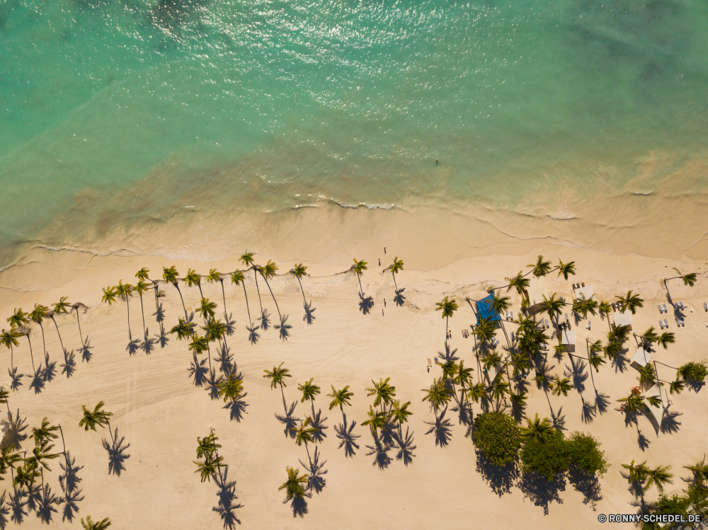 Playa Juanillo Strand Sand Ozean Wasser Meer Landschaft Küste Becken Himmel geologische formation natürliche depression Ufer Reisen Küste Insel Sommer Baum Tropischer Sonne Urlaub landschaftlich Paradies Tourismus Fels Welle seelandschaft Urlaub sonnig im freien Küstenlinie am Meer Park Szene ruhige Bucht See Horizont Palm Wolken Entspannen Sie sich Entspannung nationalen Stein Resort im freien friedliche Szenerie Türkis Düne natürliche Wolke Boot Sonnenuntergang Sonnenlicht klar exotische Tapete Klippe idyllische Urlaub Wellen Berg Fluss Umgebung Wendekreis Ziel Freizeit warm Ruhe Reflexion Erholung romantische Bäume Körper des Wassers am See Farbe Küste Surf außerhalb Sandbank Felsen Menschen Tourist Land niemand beach sand ocean water sea landscape coast basin sky geological formation natural depression shore travel coastline island summer tree tropical sun vacation scenic paradise tourism rock wave seascape holiday sunny outdoor shoreline seaside park scene tranquil bay lake horizon palm clouds relax relaxation national stone resort outdoors peaceful scenery turquoise dune natural cloud boat sunset sunlight clear exotic wallpaper cliff idyllic vacations waves mountain river environment tropic destination leisure warm calm reflection recreation romantic trees body of water lakeside color coastal surf outside sandbar rocks people tourist land nobody