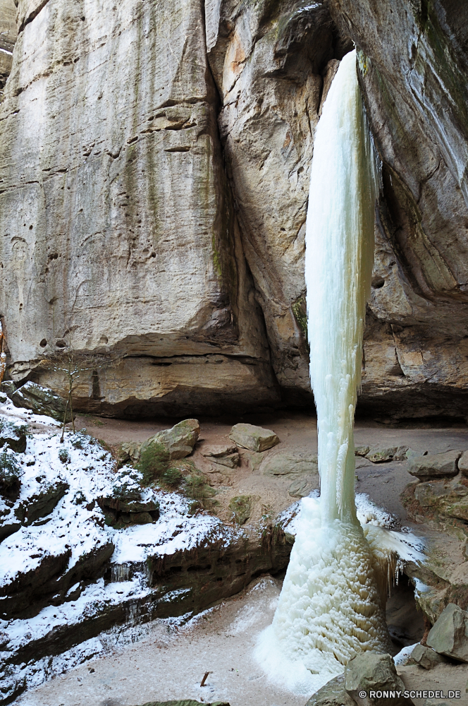 Gautschgrotte Schaufel Hand-Werkzeug Werkzeug Baum Wald Besen Landschaft Park Reinigung implementieren Feuer-Eisen Bäume Holz im freien natürliche fallen landschaftlich Reisen im freien Kofferraum Herbst Umgebung Blätter Szene Pflanze Rechen Szenerie Saison Sonne alt Himmel Stein Rinde Wildnis friedliche Licht Wasser nationalen Sonnenlicht Hölzer Frühling Belaubung Branch am Morgen Berg Fluss Entwicklung des ländlichen Blatt Garten Land Sommer Farbe Ökologie Schnee Tag Beil Nebel Tropischer Winter Boden Regen Berge Urlaub Landschaft ruhige Flora Gras aus Holz Land shovel hand tool tool tree forest broom landscape park cleaning implement fire iron trees wood outdoors natural fall scenic travel outdoor trunk autumn environment leaves scene plant rake scenery season sun old sky stone bark wilderness peaceful light water national sunlight woods spring foliage branch morning mountain river rural leaf garden land summer color ecology snow day hatchet fog tropical winter ground rain mountains vacation countryside tranquil flora grass wooden country