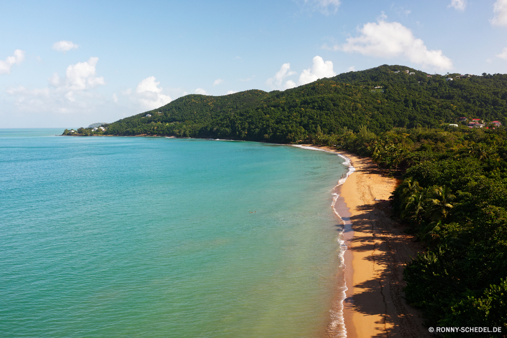 Guadeloupe Strand Meer Wasser Insel Küste Ozean Landschaft Sand Himmel Küste Reisen Ufer Bucht Urlaub Sommer Tropischer Baum landschaftlich Urlaub Paradies Sonne Körper des Wassers Küstenlinie Tourismus sonnig Kanal Kap Wolke am Meer Welle Palm Berg Resort seelandschaft Horizont Fels Boot ruhige Wolken am See Entspannen Sie sich See Entspannung idyllische Stein Szene Bäume klar im freien Barrier natürliche Höhe Sandbank exotische Villa Lagune geologische formation Wellen Türkis Grat im freien Tourist felsigen Erholung Surf Panorama Hügel Ziel Berge Szenerie Reise Felsen Urlaub Vorgebirge Bar Klippe Sonnenschein Fluss friedliche natürliche Sonnenlicht Wald Inseln Reise Süden warm Ruhe Park Küste Pazifik Reiseziele Tag Haus Stadt Freizeit entspannende Wendekreis Tour in der Nähe Bewuchs Traum heiß Reflexion romantische niemand beach sea water island coast ocean landscape sand sky coastline travel shore bay vacation summer tropical tree scenic holiday paradise sun body of water shoreline tourism sunny channel cape cloud seaside wave palm mountain resort seascape horizon rock boat tranquil clouds lakeside relax lake relaxation idyllic stone scene trees clear outdoor barrier natural elevation sandbar exotic villa lagoon geological formation waves turquoise ridge outdoors tourist rocky recreation surf panorama hill destination mountains scenery trip rocks vacations promontory bar cliff sunshine river peaceful natural sunlight forest islands journey south warm calm park coastal pacific destinations day house city leisure relaxing tropic tour near vegetation dream hot reflection romantic nobody