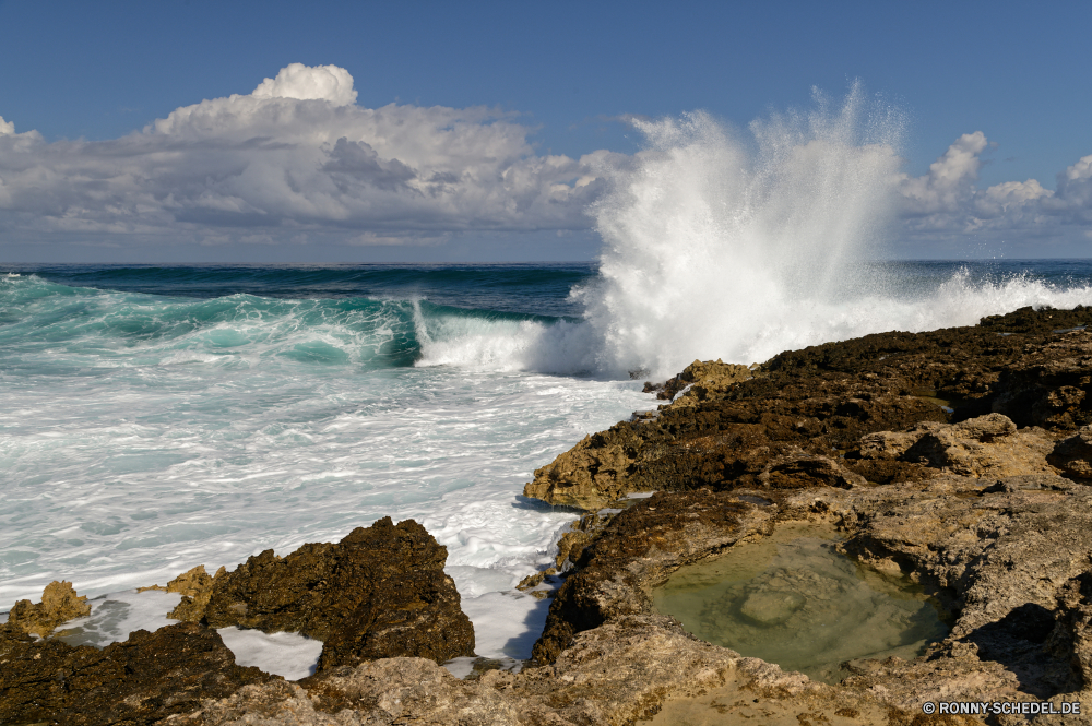 Guadeloupe Ozean Meer Körper des Wassers Strand Küste Wasser Küstenlinie Küste Welle Fels Landschaft Wellenbrecher Ufer Reisen Wellen Himmel Barrier Surf Klippe Felsen Sommer Urlaub Insel Bucht Sand Obstruktion landschaftlich Sonne im freien Wolke Stein Horizont Tourismus seelandschaft Szenerie Wolken felsigen Urlaub am Meer Tropischer Szene Struktur im freien Sonnenlicht Gezeiten Sonnenuntergang sonnig Küste Berg geologische formation Tourist ruhige Wetter gischt Paradies Umgebung natürliche Pazifik Sturm Ziel Schaum Kap Wind friedliche Entspannen Sie sich Erholung Süden Tag Baum natürliche Höhe Landschaften idyllische Urlaub platsch Urlaub Vorgebirge Inseln klar Panorama Klima bewölkt Resort Entspannung Stadt Park Ruhe Reflexion Klippen Spritzer Meeresküste Türkis Steine Hügel nass ocean sea body of water beach coast water shoreline coastline wave rock landscape breakwater shore travel waves sky barrier surf cliff rocks summer vacation island bay sand obstruction scenic sun outdoors cloud stone horizon tourism seascape scenery clouds rocky holiday seaside tropical scene structure outdoor sunlight tide sunset sunny coastal mountain geological formation tourist tranquil weather spray paradise environment natural pacific storm destination foam cape wind peaceful relax recreation south day tree natural elevation scenics idyllic vacations splash holidays promontory islands clear panorama climate cloudy resort relaxation city park calm reflection cliffs splashes seashore turquoise stones hill wet