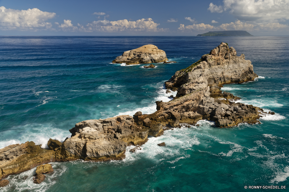 Guadeloupe Ozean Strand Meer Küste Körper des Wassers Wasser Landschaft Vorgebirge Fels Küste Reisen Ufer Himmel natürliche Höhe Welle Urlaub Bucht Klippe geologische formation Felsen Kap Stein Sommer seelandschaft Küstenlinie Insel Sand Wellen Sonne Urlaub felsigen Tourismus landschaftlich am Meer Horizont Szenerie Szene sonnig Wolken Küste Surf Berg Tropischer im freien Ziel Wolke im freien Gezeiten Türkis Resort Klippen Entspannen Sie sich Sonnenlicht Paradies Urlaub Hügel friedliche Tourist ruhige natürliche Süden Wetter klar Steine Urlaub Baum Umgebung Meeresküste Pazifik Landschaften Tag Wahrzeichen Sonnenuntergang Reflexion Farbe Seeküste Panorama idyllische Frühling Sturm in der Nähe Reise bewölkt Stadt Park Ruhe Erholung ocean beach sea coast body of water water landscape promontory rock coastline travel shore sky natural elevation wave vacation bay cliff geological formation rocks cape stone summer seascape shoreline island sand waves sun holiday rocky tourism scenic seaside horizon scenery scene sunny clouds coastal surf mountain tropical outdoor destination cloud outdoors tide turquoise resort cliffs relax sunlight paradise vacations hill peaceful tourist tranquil natural south weather clear stones holidays tree environment seashore pacific scenics day landmark sunset reflection color seacoast panorama idyllic spring storm near journey cloudy town park calm recreation