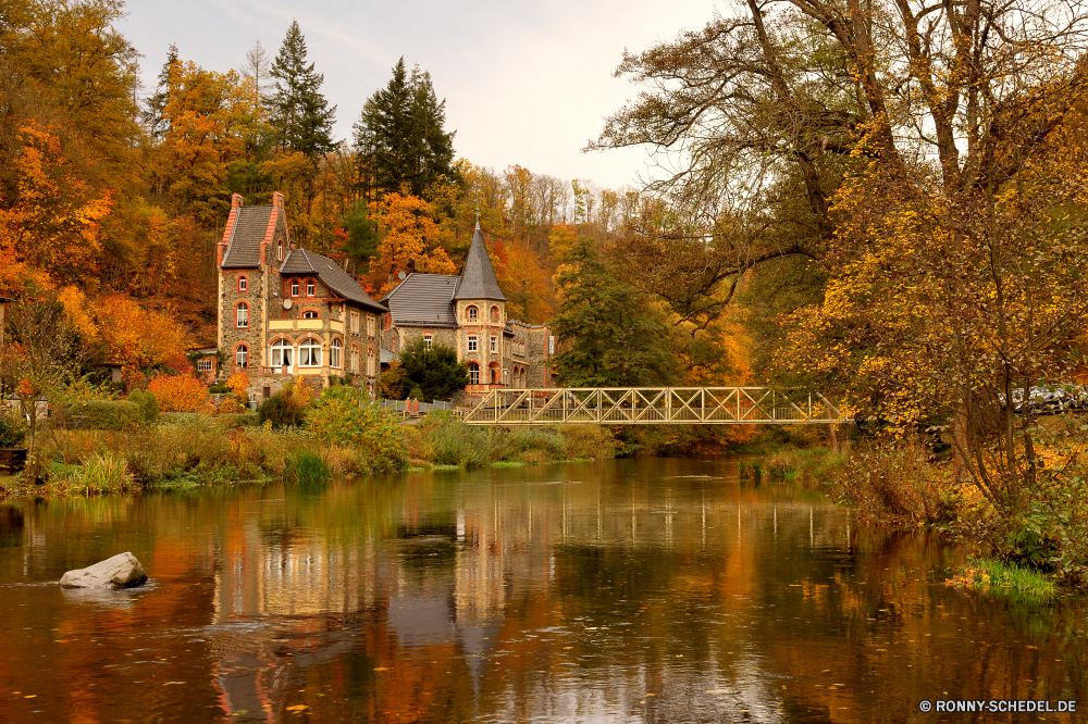 Bodetal Bootshaus Schuppen Nebengebäude Gebäude Wasser See Fluss Landschaft Architektur Reflexion Baum Struktur Reisen Himmel Palast Bäume Haus Teich Park Wald Stadt Villa Tourismus Berg Sommer Schloss alt Brücke Wahrzeichen im freien berühmte landschaftlich Gras Urlaub Tempel ruhige Szenerie Wolken Geschichte Garten Herbst im freien Antike Tourist Frühling Japan Befestigung Szene Stadt Wolke Berge Ruhe Tag Umgebung Urlaub Ufer Stein am See Turm Land Fels Golden Kultur historischen friedliche Erbe Defensive Struktur fallen Resort Blätter klar Hölzer Dach Panorama Boot Holz natürliche Pavillon Farbe sonnig Spiegel Stadtansicht idyllische historische Hügel Ziel Kirche aussenansicht Landschaft gelb nationalen Küste Startseite Entwicklung des ländlichen Urban boathouse shed outbuilding building water lake river landscape architecture reflection tree structure travel sky palace trees house pond park forest city villa tourism mountain summer castle old bridge landmark outdoors famous scenic grass vacation temple tranquil scenery clouds history garden autumn outdoor ancient tourist spring japan fortification scene town cloud mountains calm day environment holiday shore stone lakeside tower country rock golden culture historic peaceful heritage defensive structure fall resort leaves clear woods roof panorama boat wood natural pavilion color sunny mirror cityscape idyllic historical hill destination church exterior countryside yellow national coast home rural urban