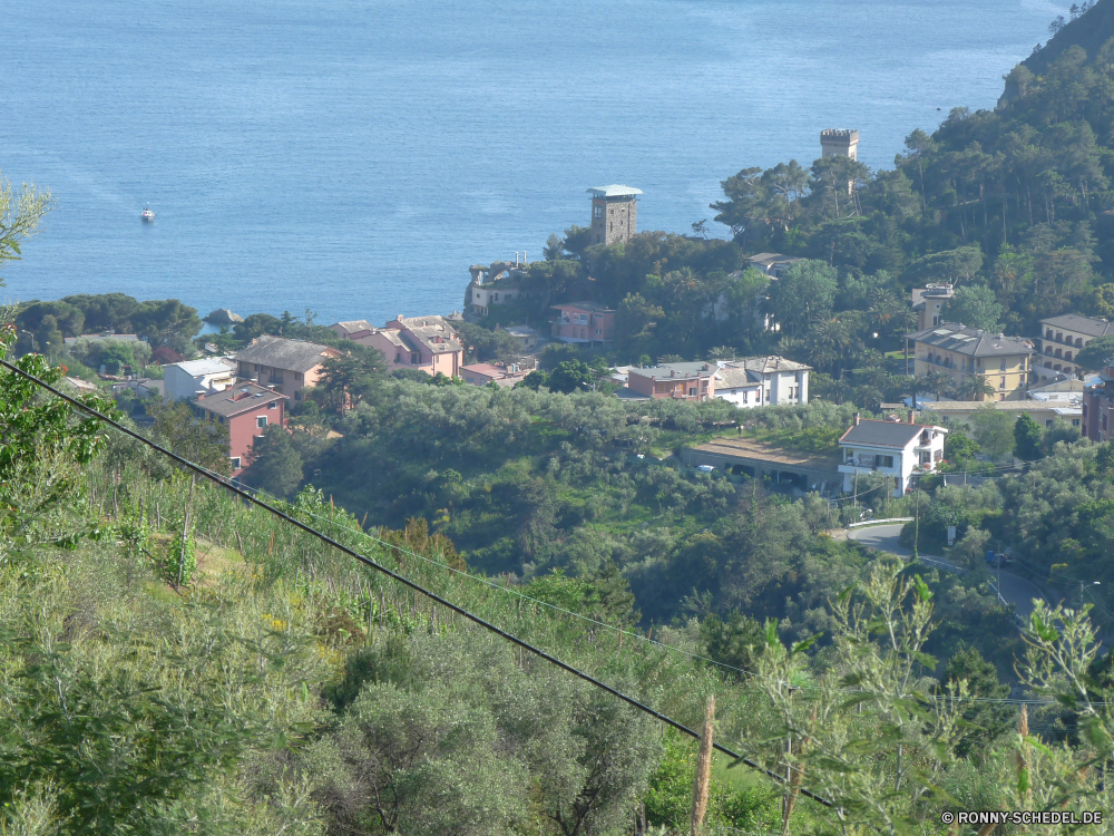 Cinque Terre Hängebrücke Brücke Struktur Landschaft Reisen Himmel Stadt Berg Fluss Gebäude Architektur Stadt Berge Tourismus Hügel Szenerie Turm Tal landschaftlich Baum Wasser Panorama Küste Urlaub Meer Sommer im freien Wald Luftbild Szene Straße Wahrzeichen Wolken Schloss berühmte Kirche Bäume Haus Urban Strand Tourist alt Stein Park Urlaub Hauptstadt Stadtansicht Gebäude Mauer Antike im freien Wolke sonnig historischen Herbst Sand Fels See Insel Ozean Geschichte Dorf Zentrum Skyline Bucht Straße Horizont Track hoch mittelalterliche Kultur fallen Land Hügel gelassene historische Küste Denkmal Umgebung Landschaft nationalen suspension bridge bridge structure landscape travel sky city mountain river building architecture town mountains tourism hill scenery tower valley scenic tree water panorama coast vacation sea summer outdoor forest aerial scene road landmark clouds castle famous church trees house urban beach tourist old stone park holiday capital cityscape buildings wall ancient outdoors cloud sunny historic autumn sand rock lake island ocean history village center skyline bay street horizon track high medieval culture fall country hills serene historical coastline monument environment countryside national