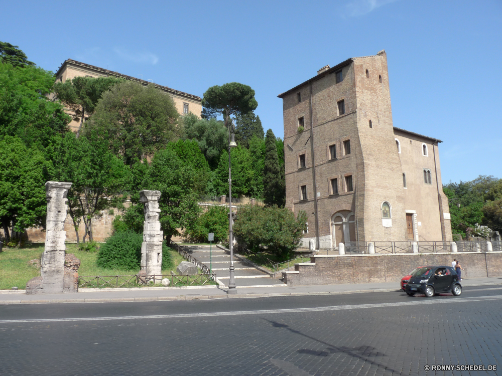 Rom Architektur Stadt Gebäude Reisen Himmel Schloss alt Straße Tourismus Universität Baum Antike Landschaft Struktur Kreuzung Wahrzeichen Geschichte Straße historischen Palast Festung Sommer Mauer Turm Stadt Stein Haus Gebäude Bäume Denkmal Urban Tourist Backstein Startseite Zentrum Hauptstadt berühmte sonnig Bau Gras Fluss Park Kultur Kirche im freien Verkehr historische Ziel Tag Statue Hochschule Perspektive Residenz Fenster aussenansicht im freien Szenerie Urlaub Bürgersteig Religion Neu Fassade Autobahn England Bogen Platz Brücke Asphalt Dach Land landschaftlich Szene Befestigung leere moderne architektonische Laufwerk Reise traditionelle Wasser nationalen Sonne An Entwicklung des ländlichen architecture city building travel sky castle old road tourism university tree ancient landscape structure intersection landmark history street historic palace fortress summer wall tower town stone house buildings trees monument urban tourist brick home center capital famous sunny construction grass river park culture church outdoors traffic historical destination day statue college perspective residence window exterior outdoor scenery vacation sidewalk religion new facade highway england arch square bridge asphalt roof country scenic scene fortification empty modern architectural drive journey traditional water national sun to rural