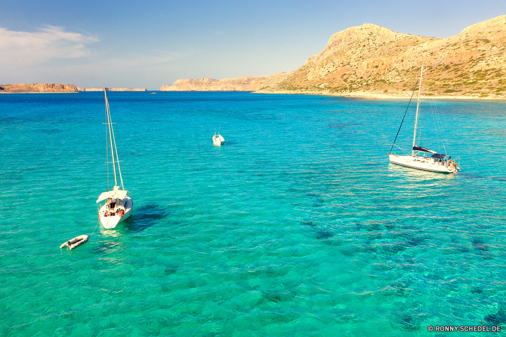 Balos Beach Meer Boot Wasser Strand Ozean Fischer Himmel Insel Reisen Landschaft Küste Urlaub Schiff Sommer See Schiff Tourismus Tropischer Ufer Sand Angeln Türkis Fels Bucht landschaftlich im freien Berg Urlaub ruhige Paradies Entspannen Sie sich Sonne Küste Welle seelandschaft Resort Tourist Ruhe Segel Sonnenuntergang Wolken idyllische Wolke im freien Fluss Nautik Szenerie Archipel Ziel Schwimmen Baum klar sonnig Jacht Segeln Hafen gelassene Szene friedliche Klippe Segelboot Freizeit Land Hafen Abenteuer Life preserver Reflexion Boote Schiffswrack Handwerk Reise Sonnenaufgang Wrack Entspannung Horizont Transport Sonnenlicht Licht Reiseziele Felsen Sonnenschein traditionelle Kontur Marina exotische Erholung Walzen Inseln Kreuzfahrt Körper des Wassers Dämmerung Urlaub Sport Wellen Park Fisch Frieden Verkehr Farbe Aktivität sea boat water beach ocean fisherman sky island travel landscape coast vacation vessel summer lake ship tourism tropical shore sand fishing turquoise rock bay scenic outdoors mountain holiday tranquil paradise relax sun coastline wave seascape resort tourist calm sail sunset clouds idyllic cloud outdoor river nautical scenery archipelago destination float tree clear sunny yacht sailing port serene scene peaceful cliff sailboat leisure land harbor adventure life preserver reflection boats shipwreck craft journey sunrise wreck relaxation horizon transportation sunlight light destinations rocks sunshine traditional silhouette marina exotic recreation reel islands cruise body of water dusk holidays sport waves park fish peace transport color activity