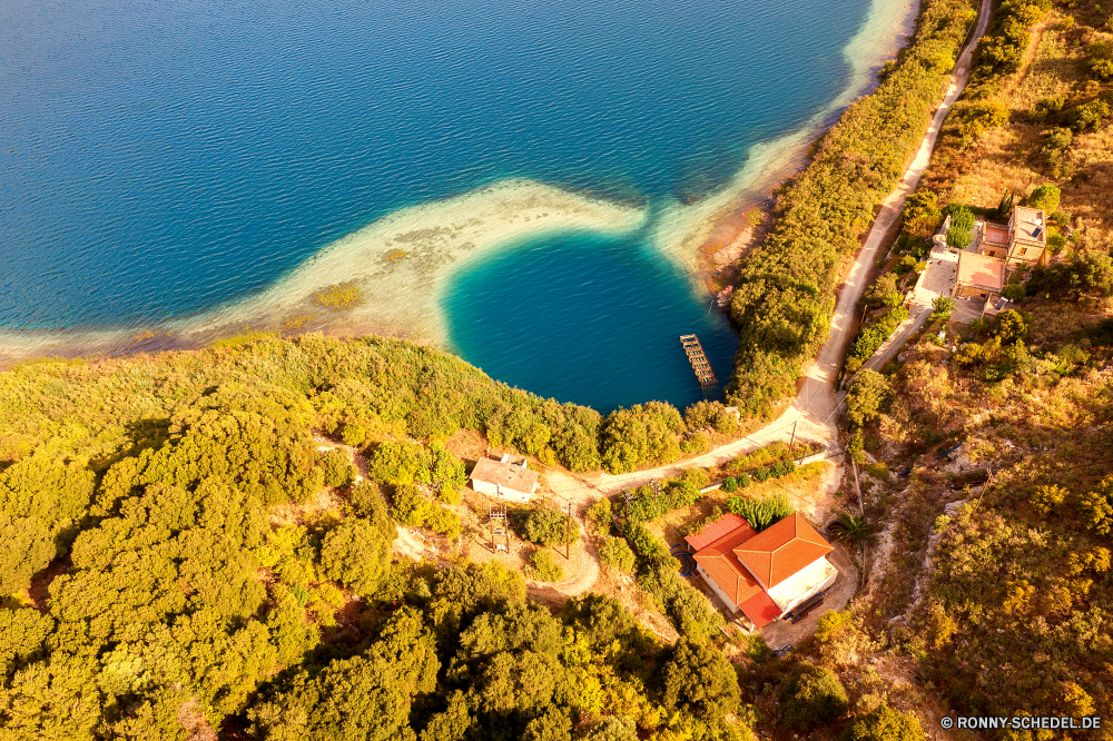 Kournas Lake Stechginster Strauch woody plant vascular plant Baum Landschaft Herbst Pflanze Reisen Wald fallen Saison im freien Wasser gelb landschaftlich Szenerie Berg Park Bäume Fels Meer Blatt natürliche Sommer Riff Himmel Entwicklung des ländlichen Szene Stein bunte im freien Coral reef Berge Golden Sonne Landschaft Sand Ozean Tourismus friedliche Gras Textur Sonnenlicht Orange Farbe Belaubung Blätter sonnig Feld Holz Straße Küste Umgebung Strand Fluss Kraut Land Braun Landschaften See ruhige Raps Gold Grat Flora Land Tag Wüste Hügel Gewürz Urlaub Horizont saisonale Wild Blumen Tropischer Panorama gelassene Samen Branch Ölsaaten Bauernhof Wiese hell gorse shrub woody plant vascular plant tree landscape autumn plant travel forest fall season outdoor water yellow scenic scenery mountain park trees rock sea leaf natural summer reef sky rural scene stone colorful outdoors coral reef mountains golden sun countryside sand ocean tourism peaceful grass texture sunlight orange color foliage leaves sunny field wood road coast environment beach river herb country brown scenics lake tranquil rapeseed gold ridge flora land day desert hill spice vacation horizon seasonal wild flowers tropical panorama serene seed branch oilseed farm meadow bright