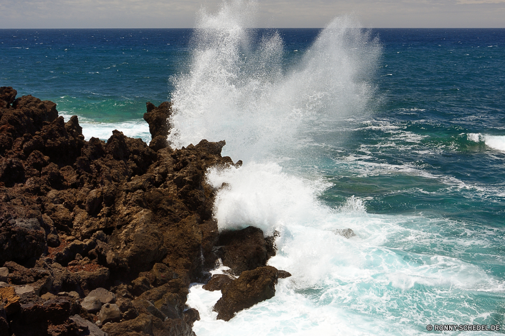 Lanzarote Ozean Körper des Wassers Meer Wasser Strand Küste Welle Küste Wellen Landschaft Surf Ufer Fels Sand Reisen Sommer Himmel seelandschaft Tropischer gischt Urlaub Sonne platsch Schaum Stein Felsen Insel Gezeiten Küstenlinie Bucht Urlaub Szene Tourismus macht Sturm Wetter Paradies natürliche Küste im freien Klippe landschaftlich Wolken Entspannen Sie sich Entspannung Wellenbrecher im freien sonnig Szenerie Wolke Bewegung Horizont Sonnenuntergang nass idyllische Barrier ruhige plantschen Wind Reflexion Berg am Meer Absturz Farbe Erholung Freizeit felsigen Sonnenlicht Drop Pazifik fließende Reinigen aquatische Wendekreis Obstruktion Urlaub Süden Energie Strömung friedliche Inseln klar Schwimmen Landschaften Panorama Saison Steine gelassene Ziel Ruhe Umgebung transparente Licht bunte stürmischen Tag Flüssigkeit Türkis Himmel Marine Wildnis Reise reine hell Fluss niemand ocean body of water sea water beach coast wave coastline waves landscape surf shore rock sand travel summer sky seascape tropical spray vacation sun splash foam stone rocks island tide shoreline bay holiday scene tourism power storm weather paradise natural coastal outdoor cliff scenic clouds relax relaxation breakwater outdoors sunny scenery cloud motion horizon sunset wet idyllic barrier tranquil splashing wind reflection mountain seaside crash color recreation leisure rocky sunlight drop pacific flowing clean aquatic tropic obstruction vacations south energy flow peaceful islands clear swim scenics panorama season stones serene destination calm environment transparent light colorful stormy day liquid turquoise heaven marine wilderness journey pure bright river nobody