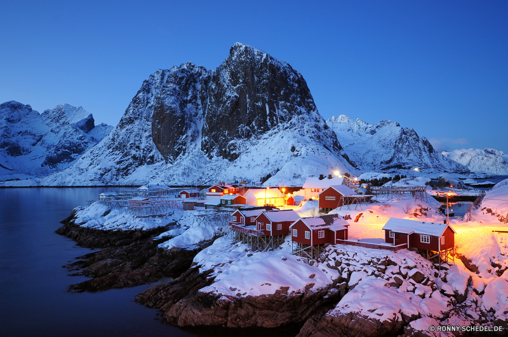 Reine Berg Gletscher Schnee Berg-Zelt Zelt Alp Landschaft Winter Spitze Berge Eis Obdach Himmel kalt Reisen hoch Bereich schneebedeckt Struktur natürliche Höhe Ski Steigung Nach oben Fels Bergsteigen Mount Extreme Alpen Alpine Tourismus sonnig Wolken geologische formation im freien Klettern Wandern Szenerie Einfrieren Sonne landschaftlich Spitzen Wald Sport Urlaub majestätisch im freien Bäume Baum abgedeckt Frost Gipfeltreffen Wandern Umgebung Wolke Grat Klettern Wasser Aufstieg höchsten gefroren Panorama Hügel Höhe Trek Wildnis Reise Sonnenschein Everest Tal Tag Saison Abenteuer Felsen Holz Urlaub Höhe frostig eisig übergeben Panorama Stein Ziel Freizeit mountain glacier snow mountain tent tent alp landscape winter peak mountains ice shelter sky cold travel high range snowy structure natural elevation ski slope top rock mountaineering mount extreme alps alpine tourism sunny clouds geological formation outdoors climbing hiking scenery freeze sun scenic peaks forest sport vacation majestic outdoor trees tree covered frost summit trekking environment cloud ridge climb water ascent highest frozen panorama hill altitude trek wilderness journey sunshine everest valley day season adventure rocks wood holiday height frosty icy pass panoramic stone destination leisure