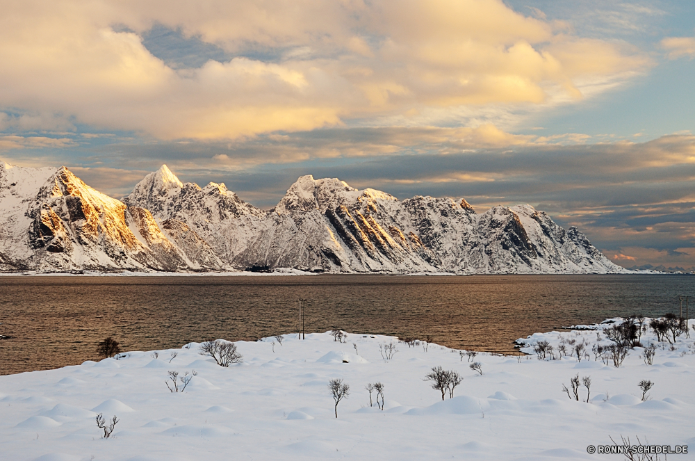 Lofoten Schnee Berg Landschaft Berge Bereich Winter Himmel Gletscher Spitze schneebedeckt Eis kalt Reisen Alp Wald landschaftlich Wolken Steigung Bäume Alpine Wildnis Ski Baum geologische formation Fels hoch Szenerie im freien Tourismus Urlaub Hochland im freien Wandern Hügel Wetter Nach oben sonnig Sonne Wolke Einfrieren Umgebung Frost Alpen Wild Park abgedeckt majestätisch gefroren natürliche Höhe Mount nationalen Saison Spitzen Skipiste Sport Bergsteigen Klettern Fluss Panorama Reise Wasser Kiefer Land felsigen Frühling Skifahren Höhe Gipfeltreffen Klettern Extreme Resort Szene natürliche Urlaub Stein See eisig Hölzer Sonnenschein klar Wandern Aufstieg Tal Süden Ziel Freizeit friedliche Landschaft Sonnenuntergang Gras snow mountain landscape mountains range winter sky glacier peak snowy ice cold travel alp forest scenic clouds slope trees alpine wilderness ski tree geological formation rock high scenery outdoor tourism vacation highland outdoors hiking hill weather top sunny sun cloud freeze environment frost alps wild park covered majestic frozen natural elevation mount national season peaks ski slope sport mountaineering climbing river panorama journey water pine land rocky spring skiing altitude summit climb extreme resort scene natural holiday stone lake icy woods sunshine clear trekking ascent valley south destination leisure peaceful countryside sunset grass