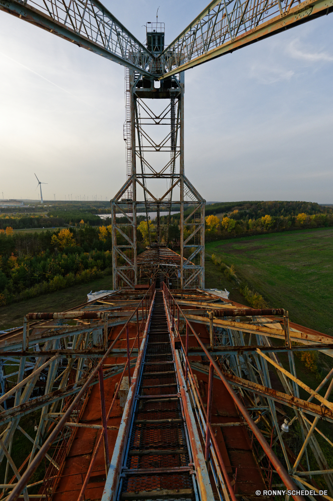  Aufzug Hebegerät Gerät Industrie Brücke Struktur Stahl Industrielle Himmel Kran Turm macht Bau Hängebrücke Energie Gebäude Ingenieurwesen hoch Architektur Kabel Ausrüstung Metall Strom Umgebung Anlegestelle groß Stadt Wahrzeichen Wasser Eisen Fracht Arbeit Urban Elektro Geschäft Frame Fluss Draht Maschine Build Park Unterstützung Landschaft Verkehr Aufzug Bahnhof Gas Website Technologie Fabrik Übertragung Spannung Pflanze Hafen elektrische Entwicklung Linie Wasserturm Meer Krane Transport Mast Kabel Kraftstoffpumpe Umweltverschmutzung Beton Container Bucht Öl historischen Darm-Trakt Kontur Gefahr Schiff Laden Projekt Skyline Stausee Neu Tank Gerüstbau Infrastruktur Kai aktuelle Pumpe Fracht Maschinen Dock Wolke Hafen Handel schwere Feld Haus im freien Tourismus Track Straße elevator lifting device device industry bridge structure steel industrial sky crane tower power construction suspension bridge energy building engineering high architecture cable equipment metal electricity environment pier tall city landmark water iron cargo work urban electric business frame river wire machine build park support landscape transport lift station gas site technology factory transmission voltage plant port electrical development line water tower sea cranes transportation pylon cables fuel pollution concrete container bay oil historic tract silhouette danger vessel loading project skyline reservoir new tank scaffolding infrastructure quay current pump freight machinery dock cloud harbor trade heavy field house outdoors tourism track road