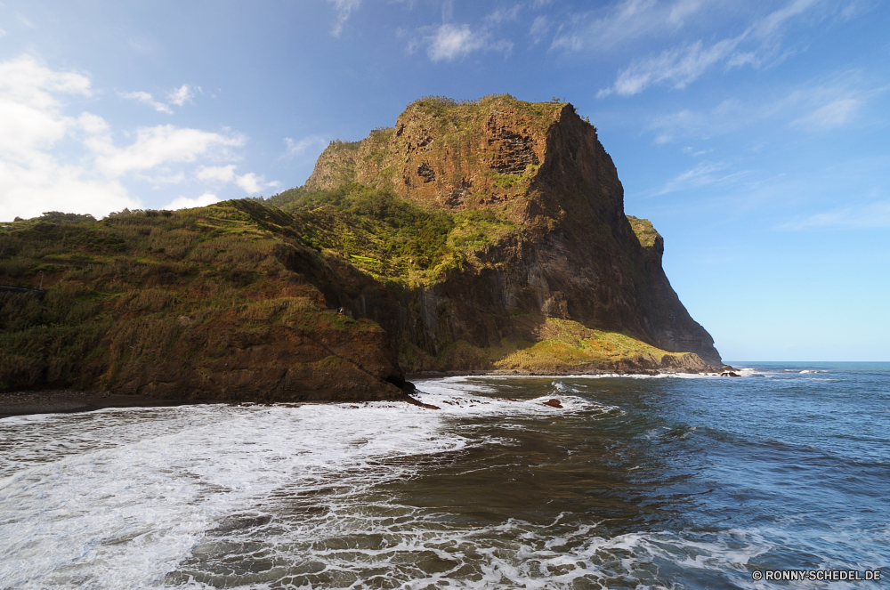 Fortim do Pico geologische formation Klippe Vorgebirge Meer natürliche Höhe Küste Strand Ozean Wasser Landschaft Fels Küste Berg Reisen Insel Himmel Ufer Urlaub Sommer Welle Sand landschaftlich Tourismus Bucht Wolke Felsen seelandschaft Szene felsigen Tag Hügel Stein Urlaub Sonnenlicht Wolken Wellen Sonne Baum im freien Horizont Tropischer Küste ruhige Szenerie Türkis im freien Paradies Berge Tourist Klippen am Meer Pazifik Wald sonnig Kap Wetter Surf Fluss natürliche Resort Ziel Entspannen Sie sich Panorama Wildnis Park Küstenlinie Landschaften Steine Entspannung Farbe Gezeiten klar Spitze hoch Schwimmen Reise Urlaub friedliche See Reiseziele Panorama Süden Urlaub Umgebung exotische Sonnenuntergang Saison geological formation cliff promontory sea natural elevation coast beach ocean water landscape rock coastline mountain travel island sky shore vacation summer wave sand scenic tourism bay cloud rocks seascape scene rocky day hill stone holiday sunlight clouds waves sun tree outdoor horizon tropical coastal tranquil scenery turquoise outdoors paradise mountains tourist cliffs seaside pacific forest sunny cape weather surf river natural resort destination relax panorama wilderness park shoreline scenics stones relaxation color tide clear peak high swim journey vacations peaceful lake destinations panoramic south holidays environment exotic sunset season