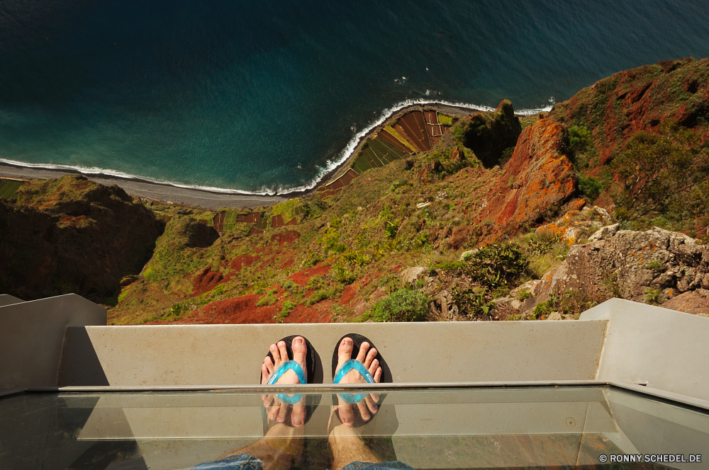 Cabo Girao Landschaft Himmel Reisen landschaftlich Klippe Berg Wasser Berge Fels Schlucht Fluss Felsen Wolken Tourist Meer Tourismus Urlaub im freien See Struktur Dam Küste Park Sand Strand Szenerie Ozean Stein Insel Sonnenuntergang im freien Sommer nationalen Baum Tal Wahrzeichen Wüste Küste Orange Wolke Felge Grand Boot Aushöhlung Barrier Sonnenaufgang sonnig Ufer Gerät Landschaften Abenteuer Bereich Bucht ruhige Südwesten Welt Geologie Entwicklung des ländlichen geologische Morgenröte Westen Wandern Szene Obstruktion Süden friedliche Ruhe Schiff Architektur Horizont Reflexion Küstenlinie felsigen natürliche Brücke Neu Bäume Terrasse Mesa Urlaub Wald Wunder schon früh Berg-Zelt Panorama Schiff gelassene Stadt Stadt Umgebung Sonne Wetter am Morgen Straße Zelt Geschichte Schnee Obdach Erde Sonnenlicht Tag Herbst landscape sky travel scenic cliff mountain water mountains rock canyon river rocks clouds tourist sea tourism vacation outdoors lake structure dam coast park sand beach scenery ocean stone island sunset outdoor summer national tree valley landmark desert coastline orange cloud rim grand boat erosion barrier sunrise sunny shore device scenics adventure area bay tranquil southwest world geology rural geological dawn west hiking scene obstruction south peaceful calm ship architecture horizon reflection shoreline rocky natural bridge new trees patio mesa holiday forest wonder early mountain tent panorama vessel serene city town environment sun weather morning road tent history snow shelter earth sunlight day autumn