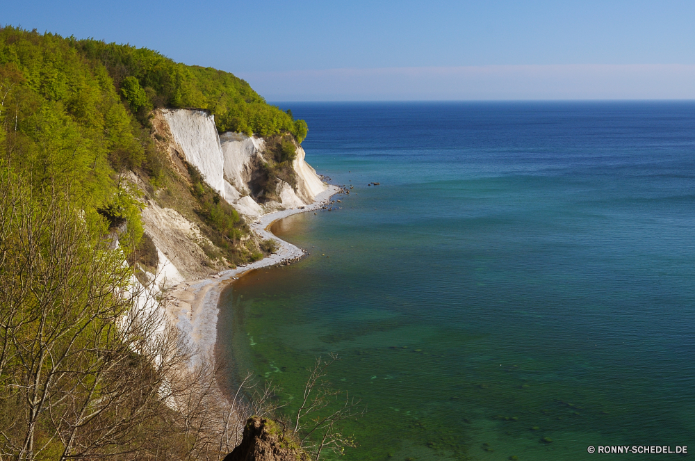 Ostsee Klippe Küstenlinie Ozean Küste geologische formation Meer Strand Landschaft Fels Wasser Küste Vorgebirge Reisen Urlaub Ufer landschaftlich Himmel Felsen Insel natürliche Höhe Bucht Tourismus Sand Sommer Urlaub Wellen Sonne Welle Szenerie Berg sonnig am Meer felsigen seelandschaft Szene im freien Stein Baum Paradies Hügel Surf Wolke Horizont Wolken Klippen Küste Ziel Tourist im freien Körper des Wassers Park Kap Tropischer Pazifik Panorama klar Süden friedliche Tag Sonnenuntergang Gezeiten natürliche Berge Umgebung Bucht Sonnenlicht bewölkt Urlaub Entspannen Sie sich entspannende Meeresküste hoch Kiefer Urlaub warm ruhige Frühling Rau Wetter cliff shoreline ocean coast geological formation sea beach landscape rock water coastline promontory travel vacation shore scenic sky rocks island natural elevation bay tourism sand summer holiday waves sun wave scenery mountain sunny seaside rocky seascape scene outdoor stone tree paradise hill surf cloud horizon clouds cliffs coastal destination tourist outdoors body of water park cape tropical pacific panorama clear south peaceful day sunset tide natural mountains environment cove sunlight cloudy holidays relax relaxing seashore high pine vacations warm tranquil spring rough weather