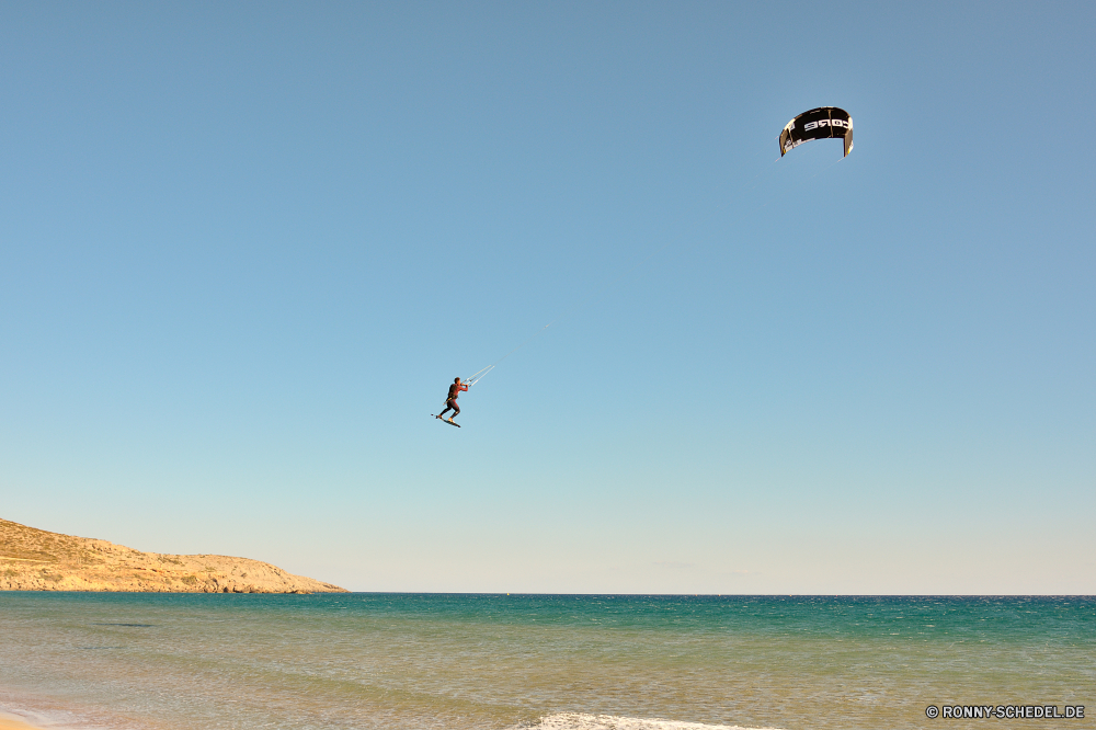  Fallschirm Rettungsgeräte Ausrüstung Himmel fliegen fliegen Luft Flug Sport Sommer frei Extreme Abenteuer Aktion Wolken Sand Freiheit Meer Reisen Strand Flügel Vogel Spaß springen Segelfliegen Sonnenuntergang Risiko Freizeit Wind hoch Wasser Ozean im freien Aktivität Flugzeug Mann Wild Sonne Gefahr aktive Luftfahrt Menschen Landschaft Tier bunte im freien Kontur Küste Düne Urlaub Wildtiere Hobby Wolke 'Nabend Sport Kite Fallschirmsprung Segelflugzeug gleiten Spannung Flugzeug Flügel Dämmerung natürliche Lebensstil Fallschirmspringen Pilot Leben Vögel springen Wüste Sonnenaufgang Ufer Geschwindigkeit See Horizont parachute rescue equipment equipment sky flying fly air flight sport summer free extreme adventure action clouds sand freedom sea travel beach wing bird fun jump gliding sunset risk leisure wind high water ocean outdoors activity airplane man wild sun danger active aviation people landscape animal colorful outdoor silhouette coast dune vacation wildlife hobby cloud evening sports kite skydiving glider glide excitement plane wings dusk natural lifestyle parachuting pilot life birds jumping desert sunrise shore speed lake horizon